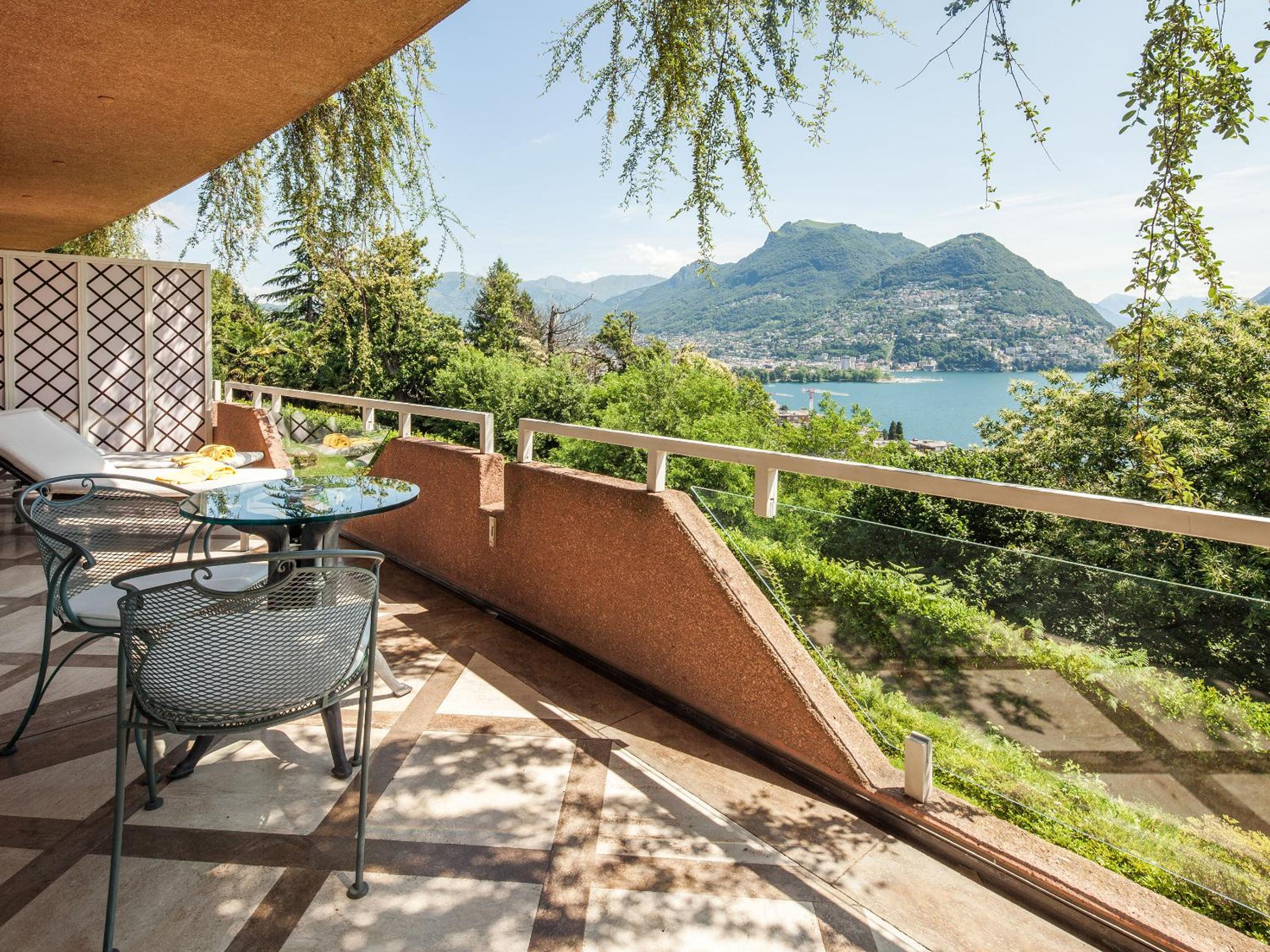 Signature Lake Suite with Balcony and Private Spa Access - Photo 7