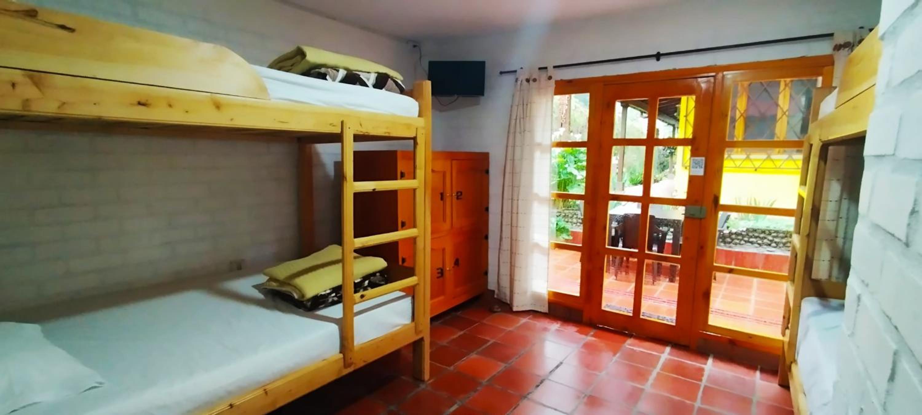 4-Bed Mixed Dormitory Room photo 1