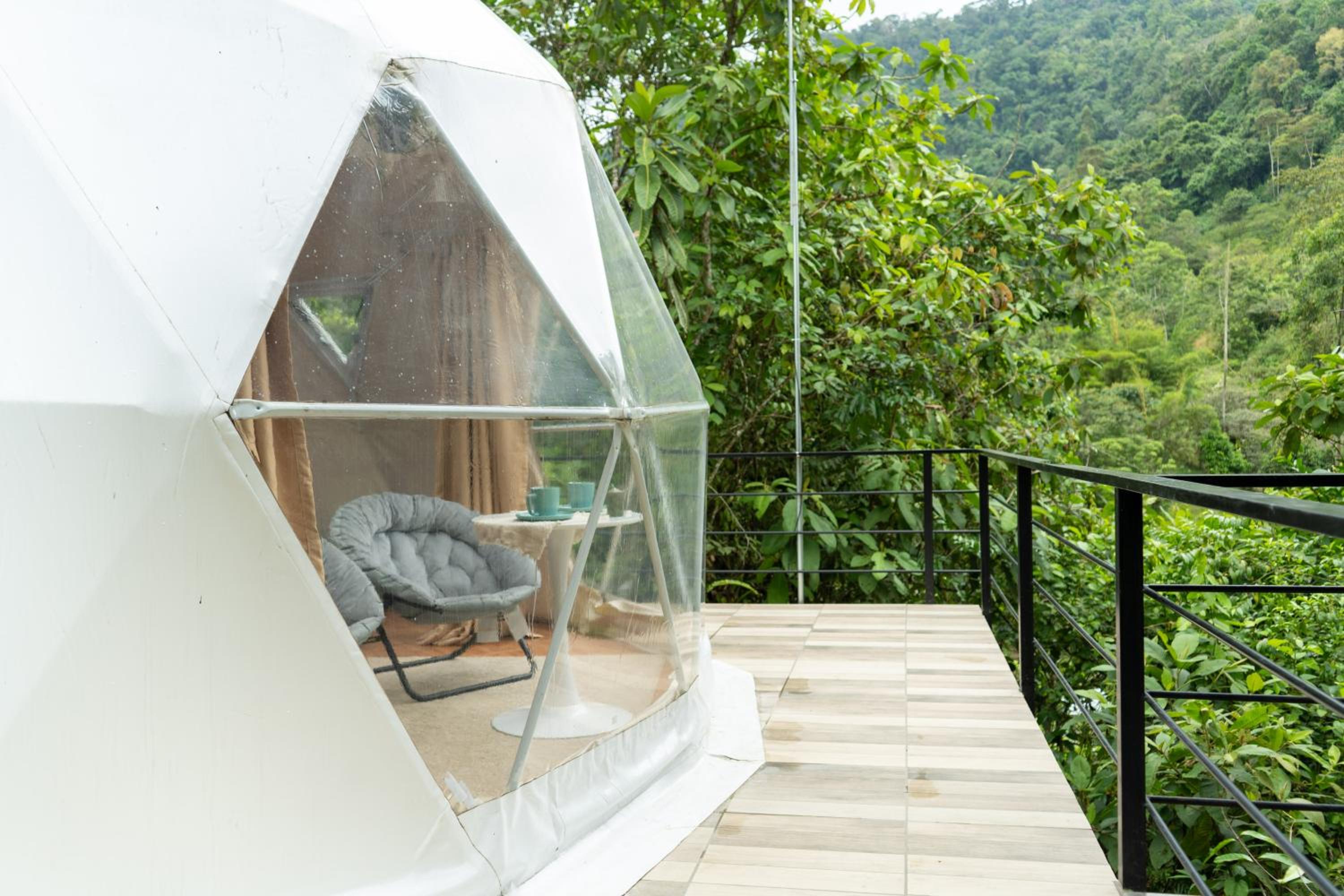 Suite with Mountain View - Photo 11