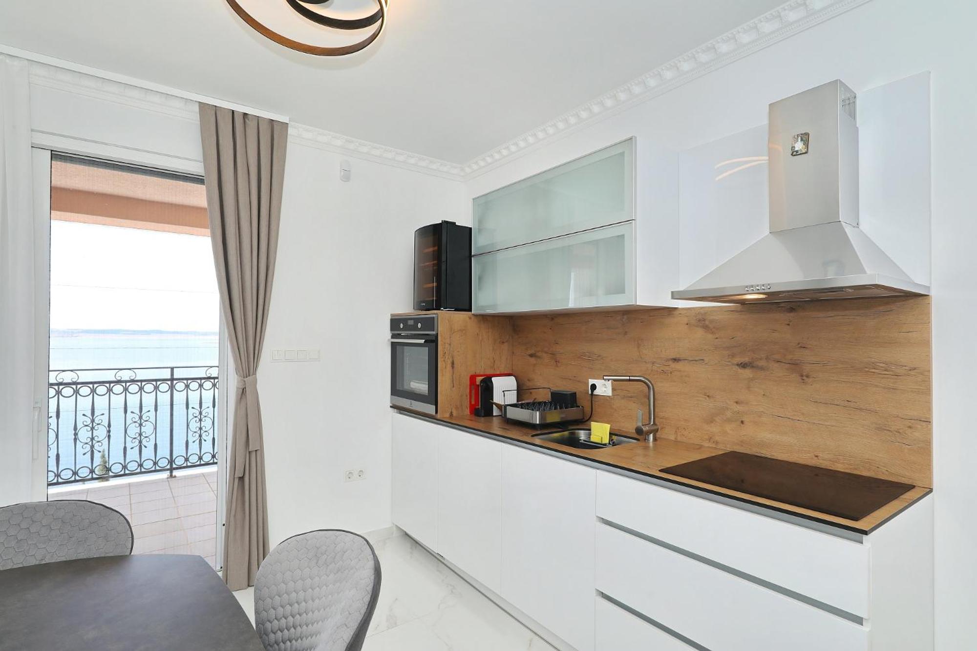Apartment with Sea View photo 3