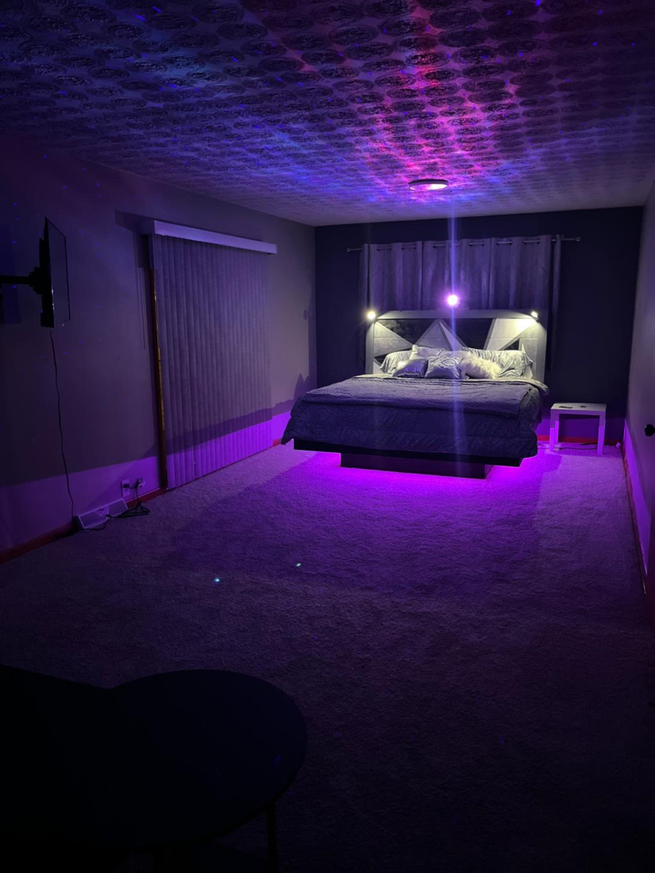 One-Bedroom House photo 1