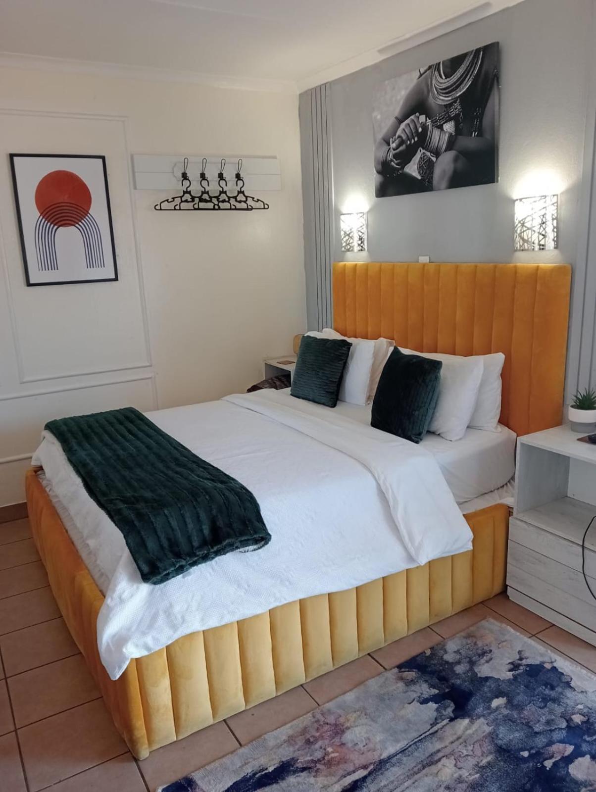 Single Room With Private Bathroom photo 1