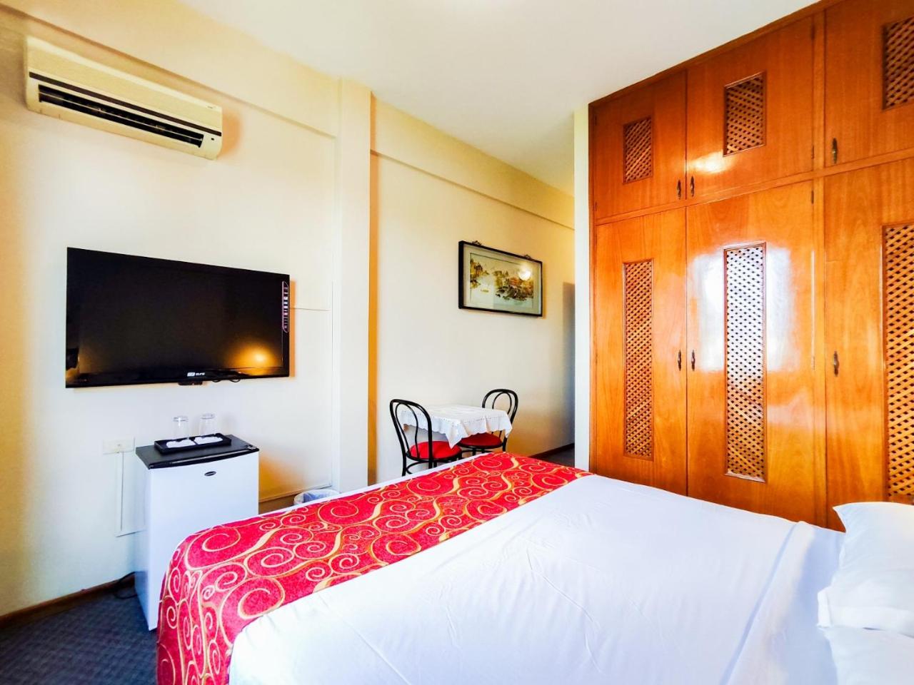 Budget Double Room photo 2