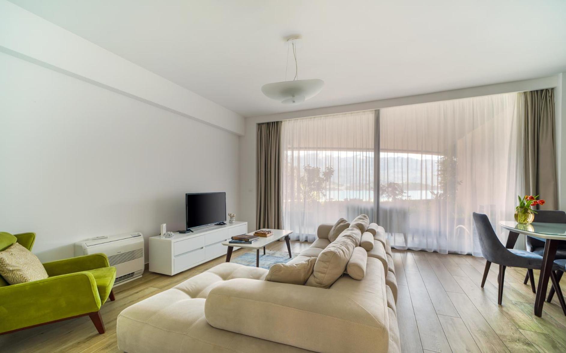 Apartment with Sea View photo 1