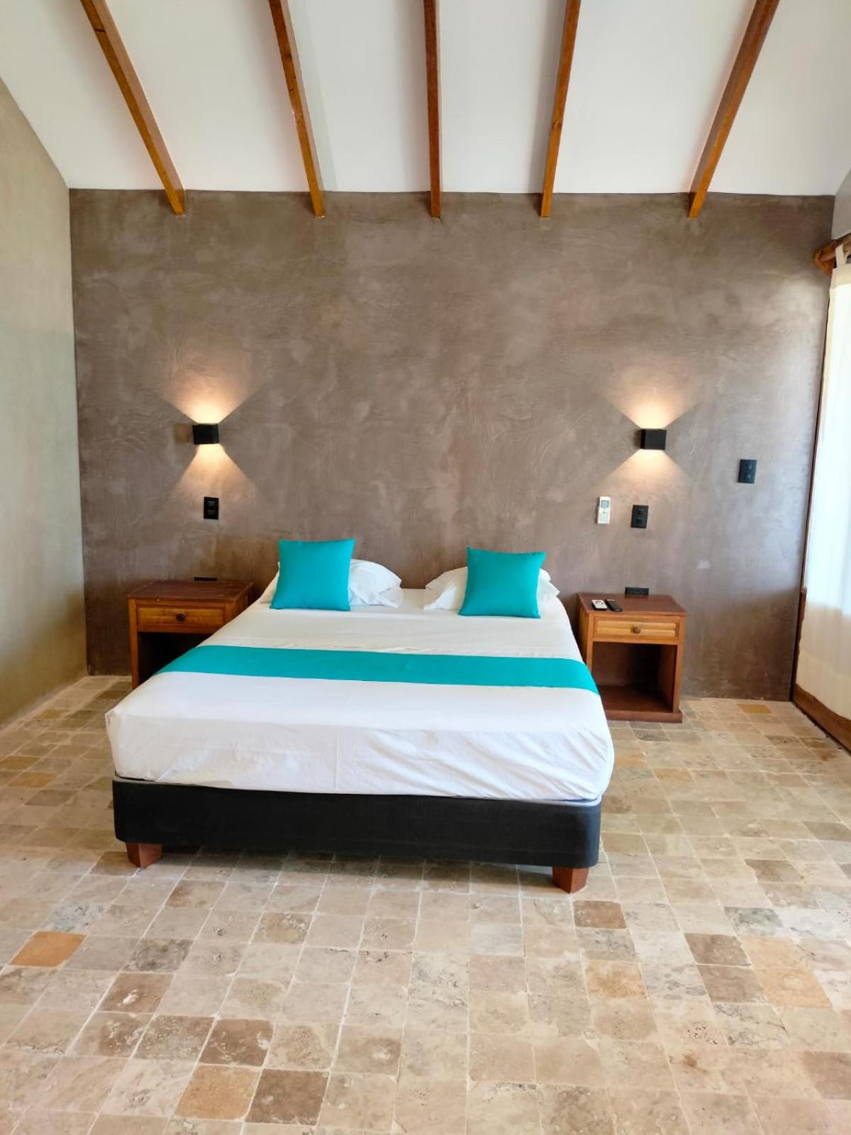 Deluxe Double Bungalow with Sea View  photo 3