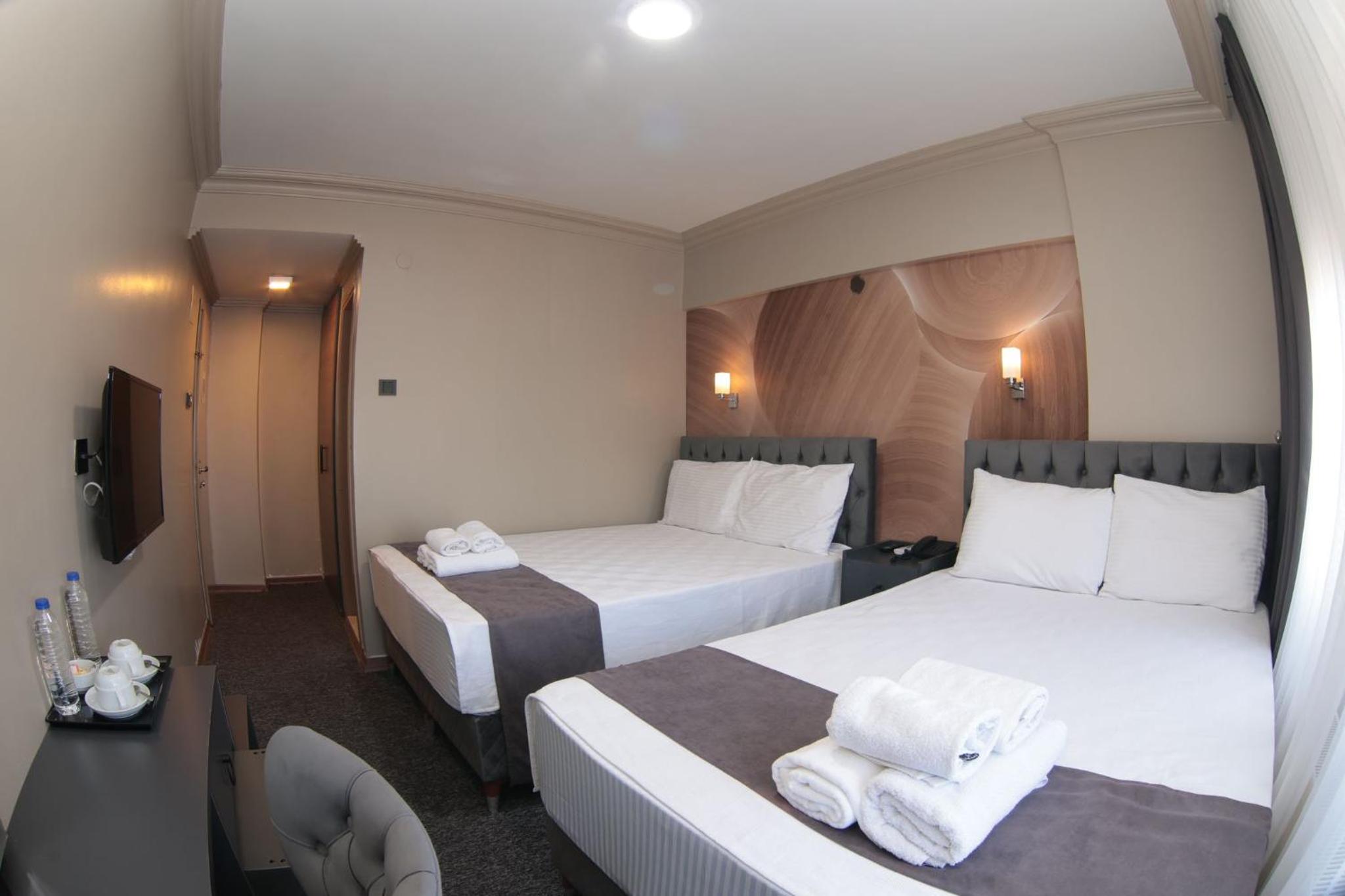 Deluxe Double Room - Photo 88