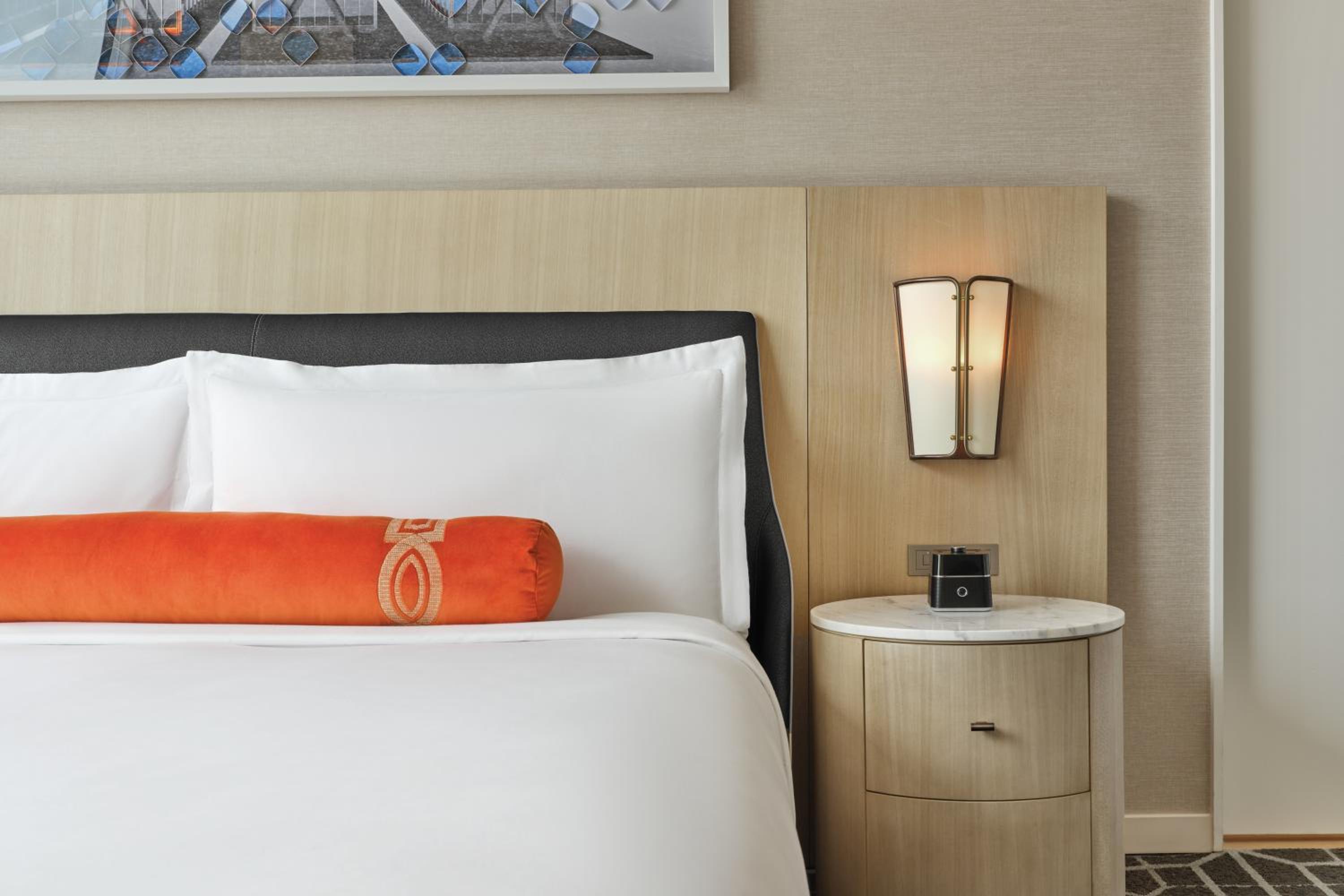 Deluxe King Room - Photo 1