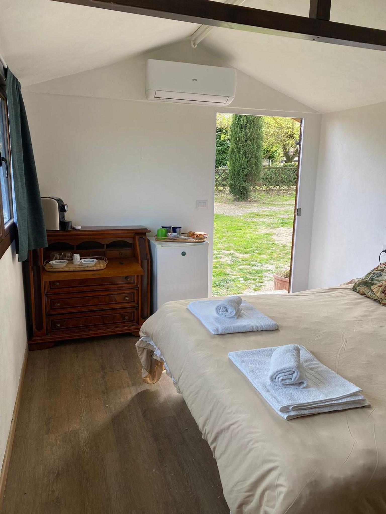 Deluxe Double or Twin Room with Spa Bath - Photo 5