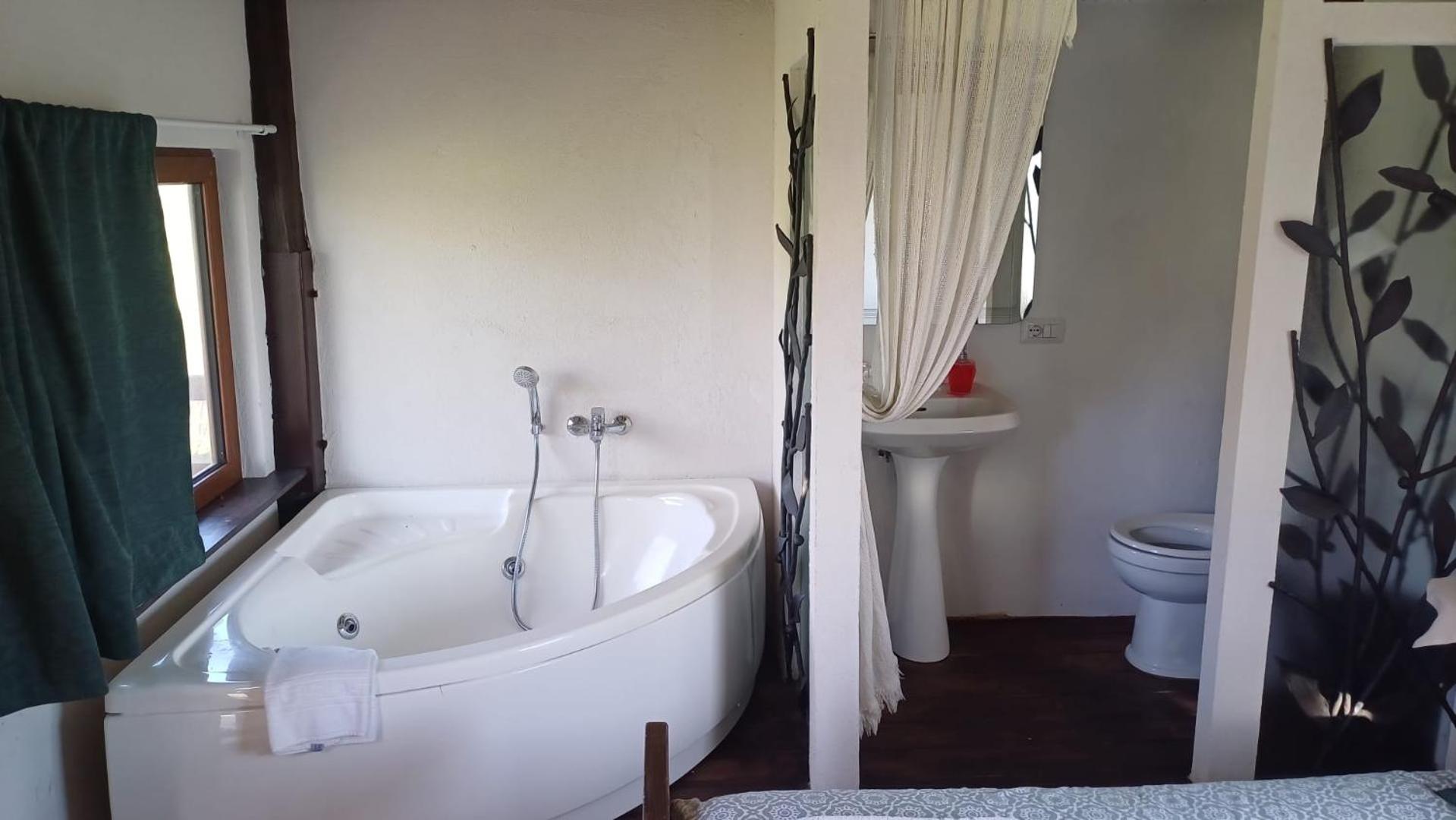 King Room with Spa Bath - Photo 4