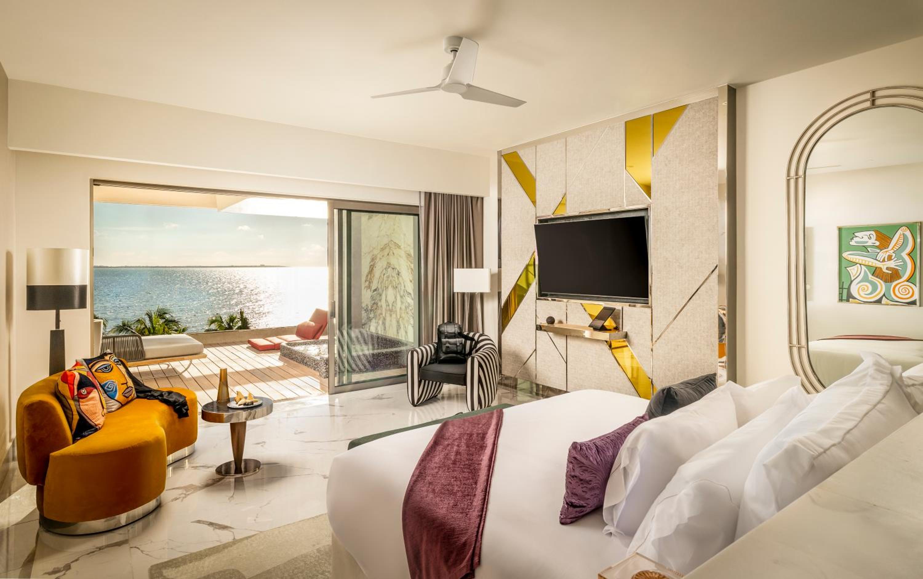 Suite 1 King Bed