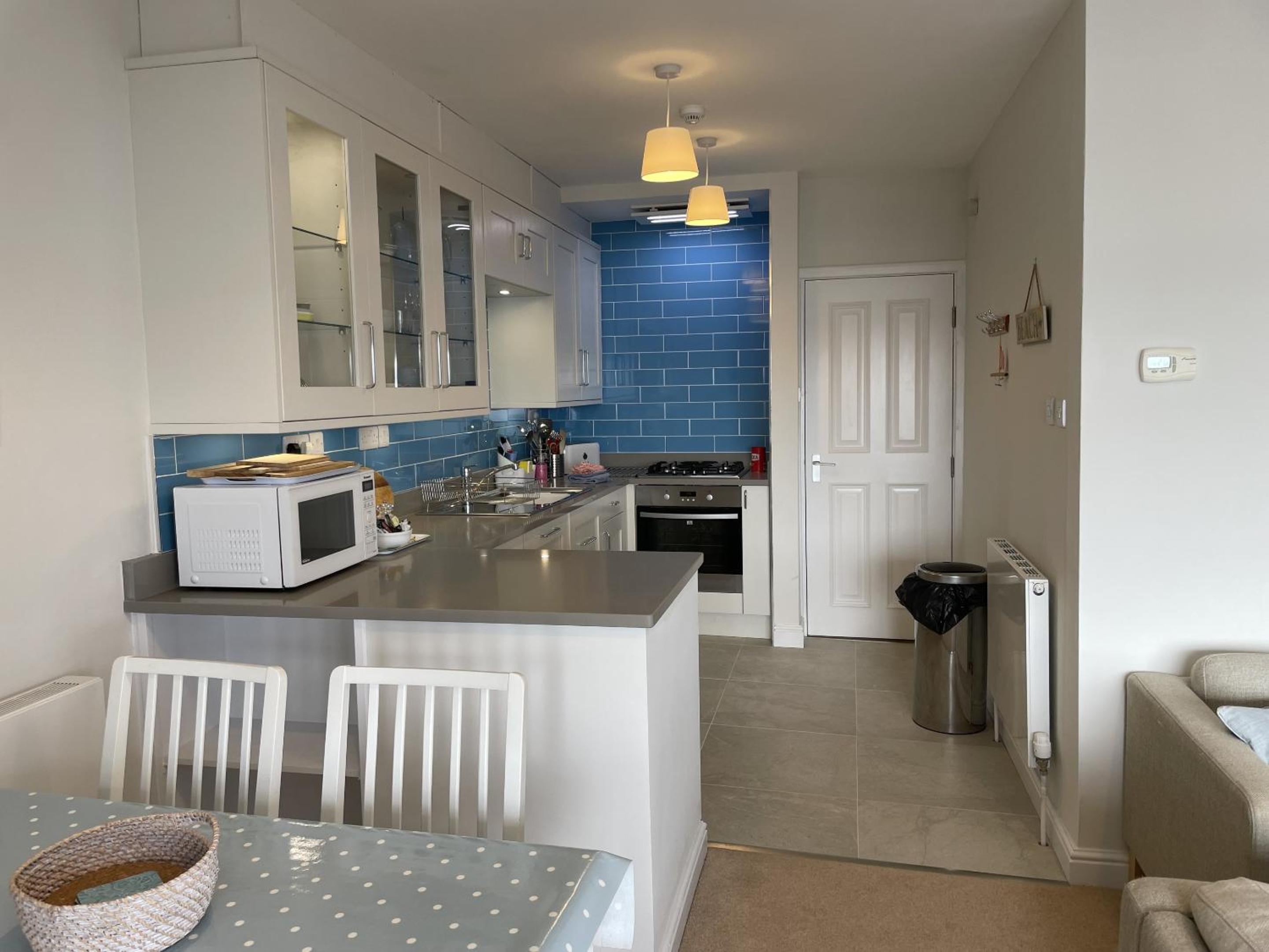 Apartment with Sea View - Photo 19