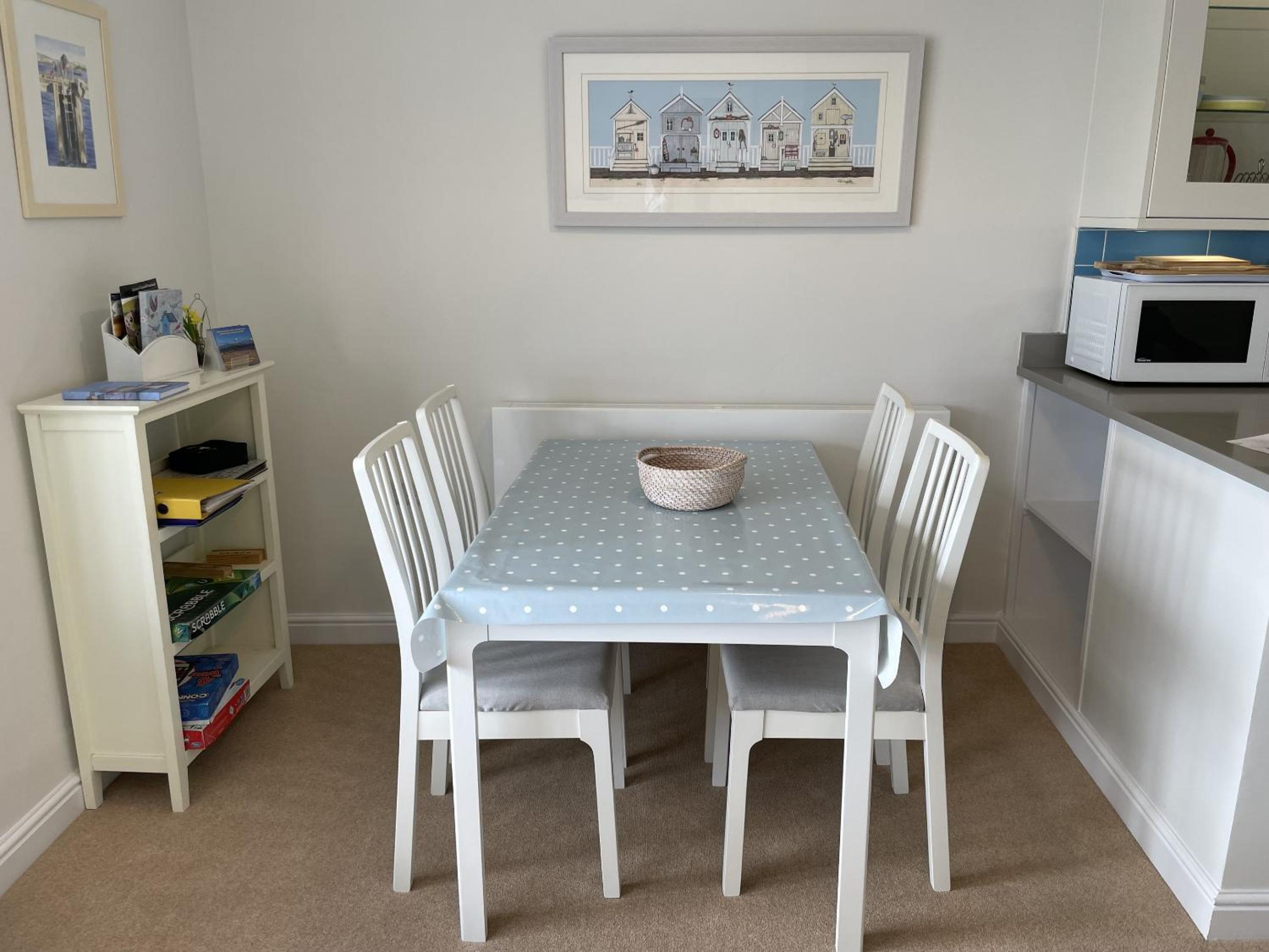 Apartment with Sea View - Photo 24