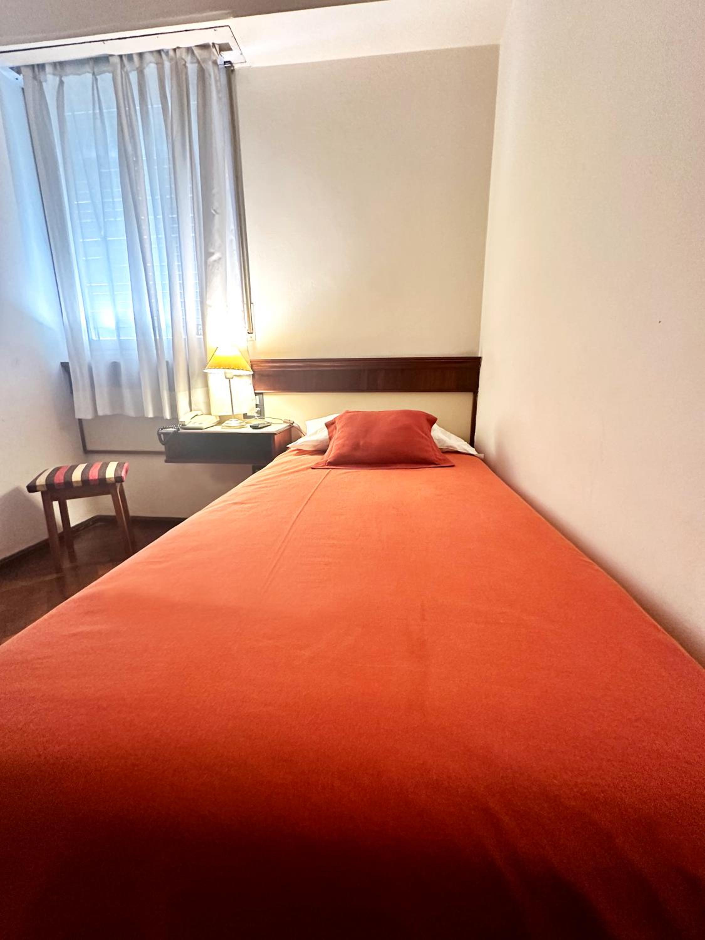 Single Room photo 2