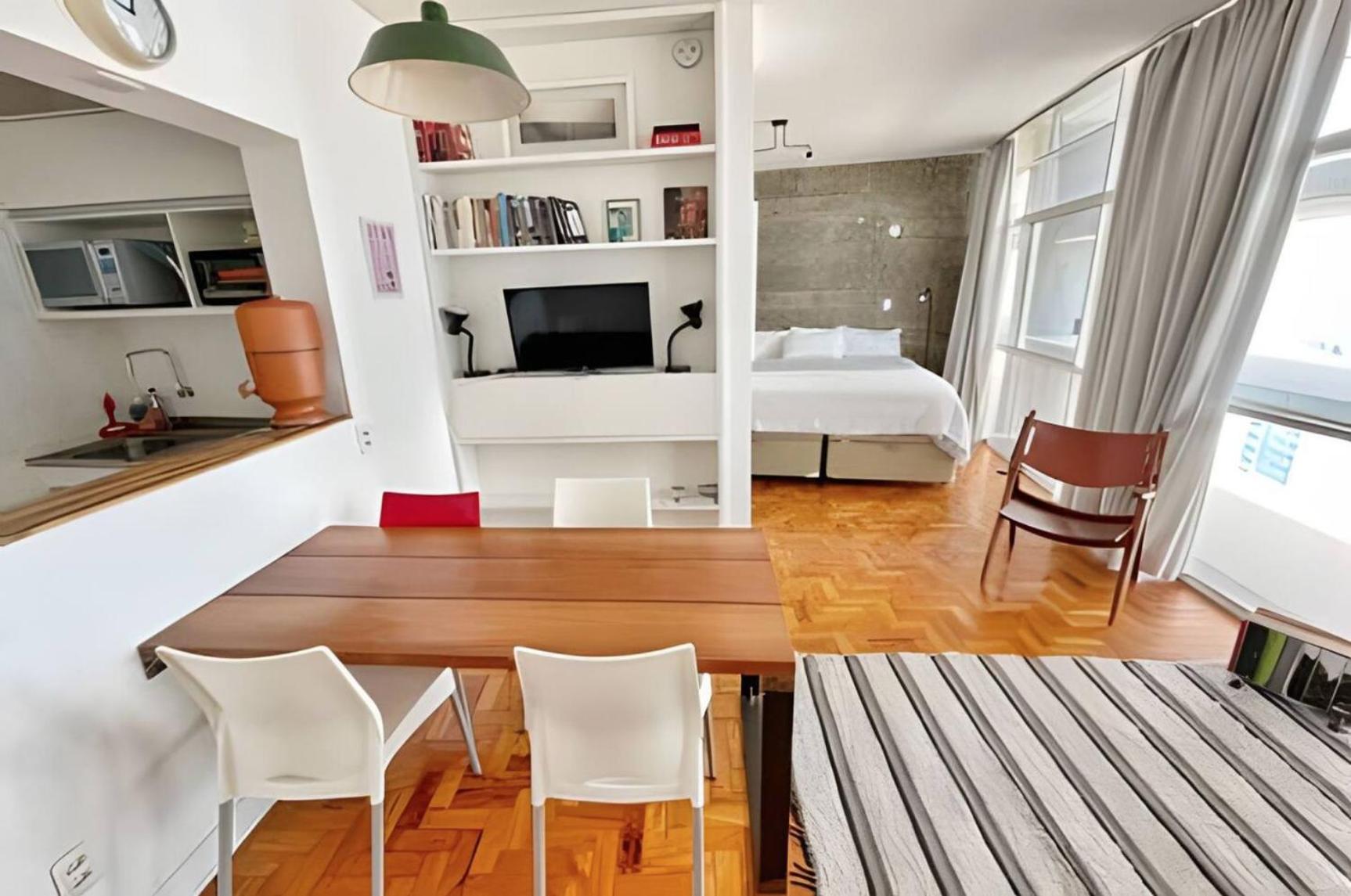 17º Andar - Studio Amplo Cama King-Size