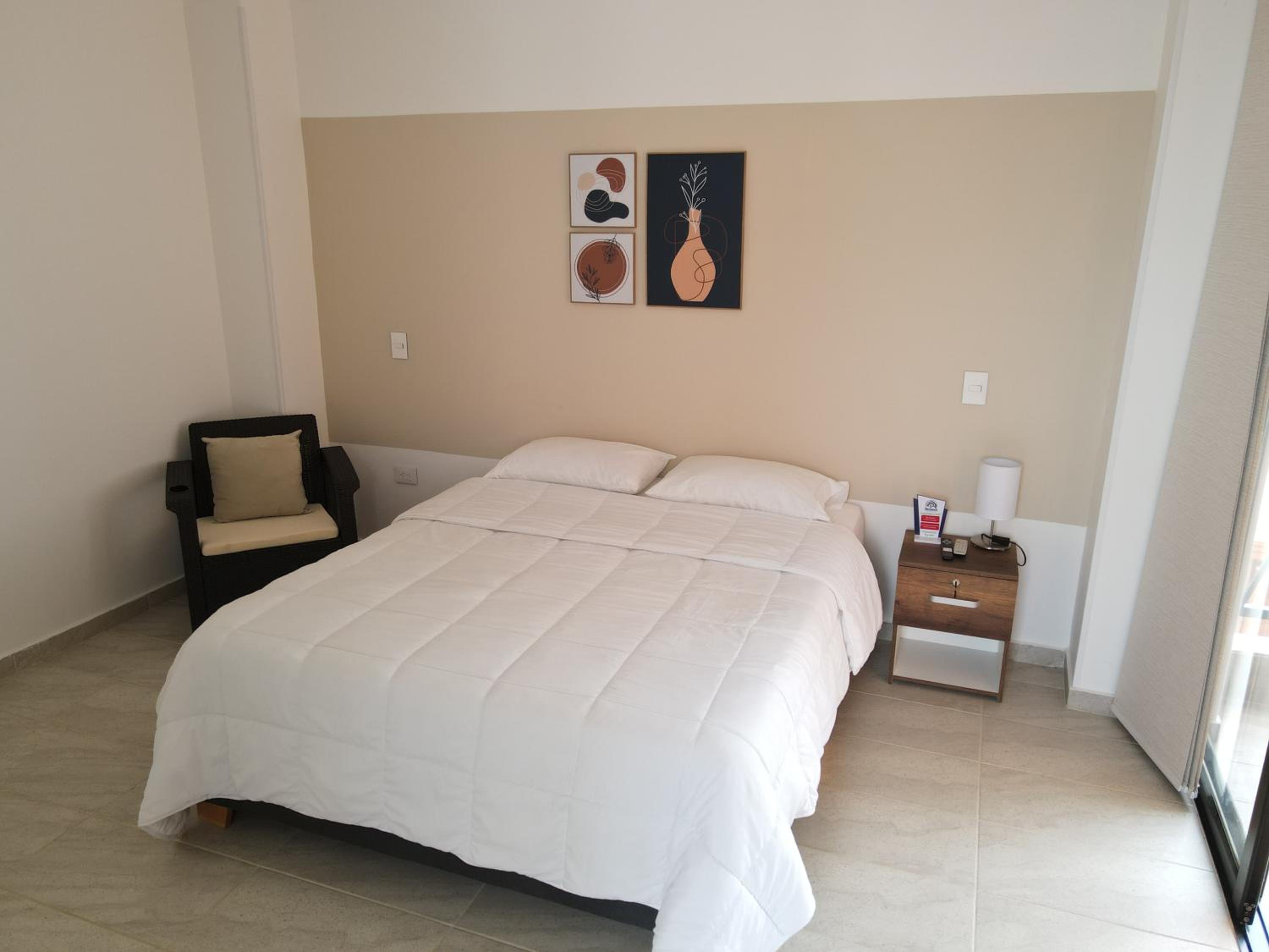 Villa photo 1