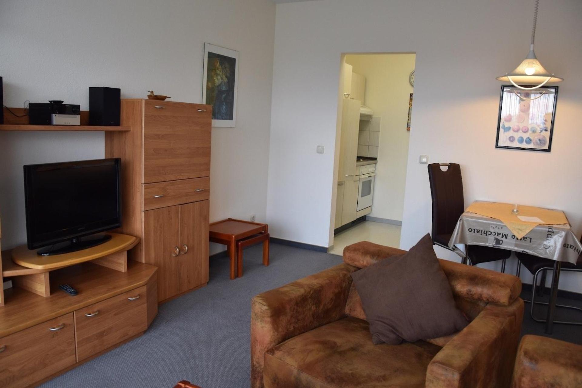 Apartment photo 3