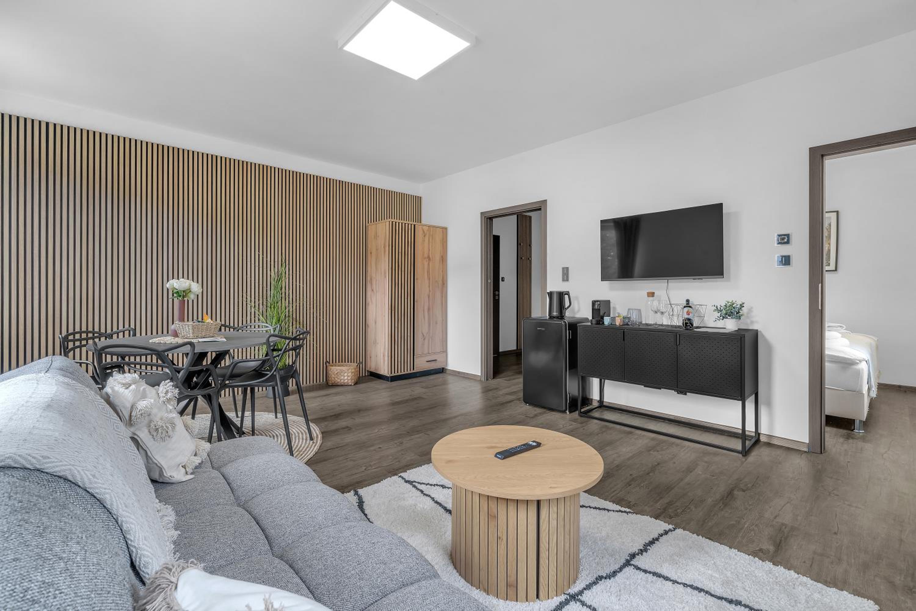Deluxe Family Suite