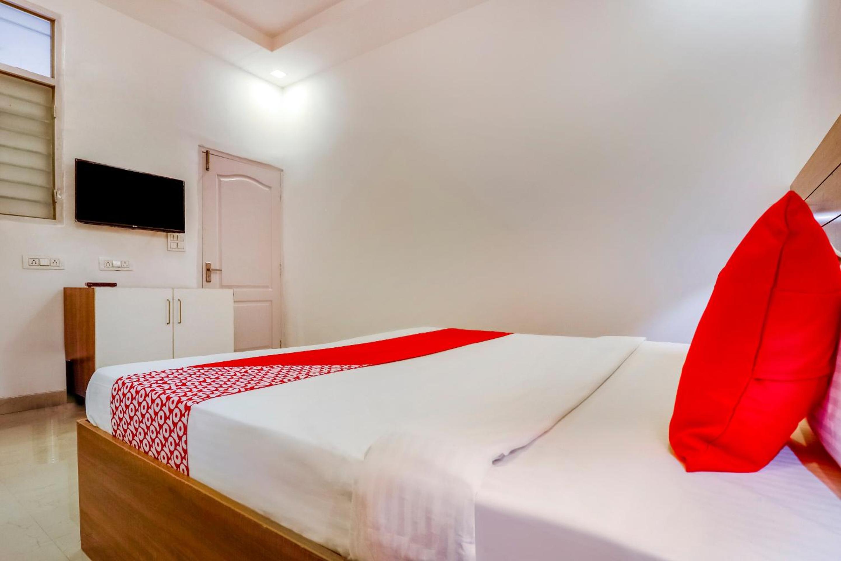 Small Double Room photo 3