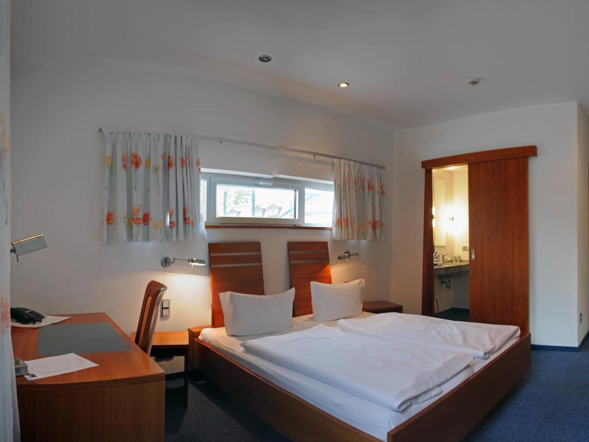 Comfort Double Room - Photo 4