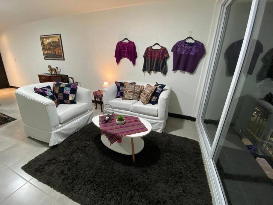 Three-Bedroom Apartment photo 1