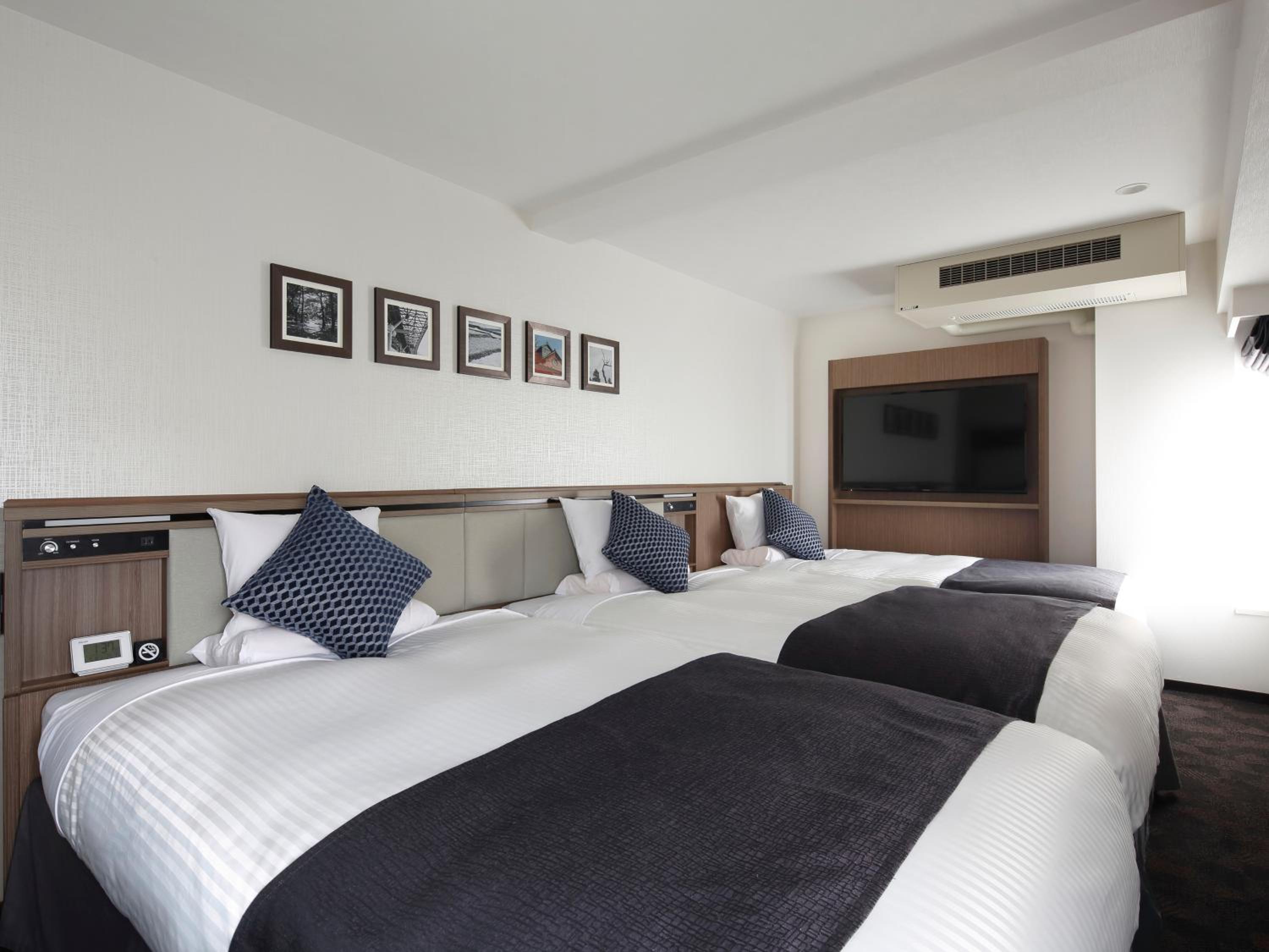 Comfort Triple Room - Non-Smoking