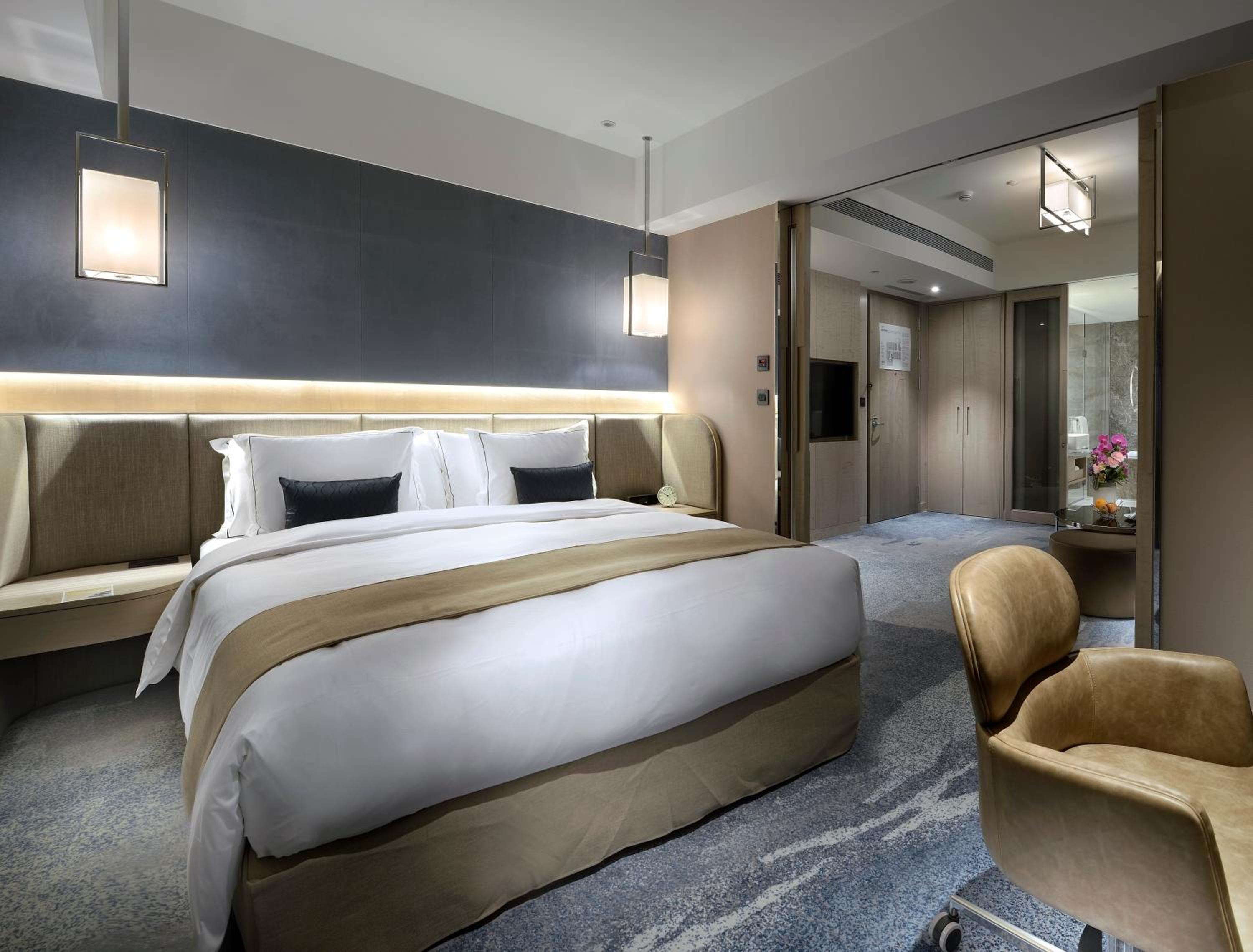 Deluxe Suite - Photo 4