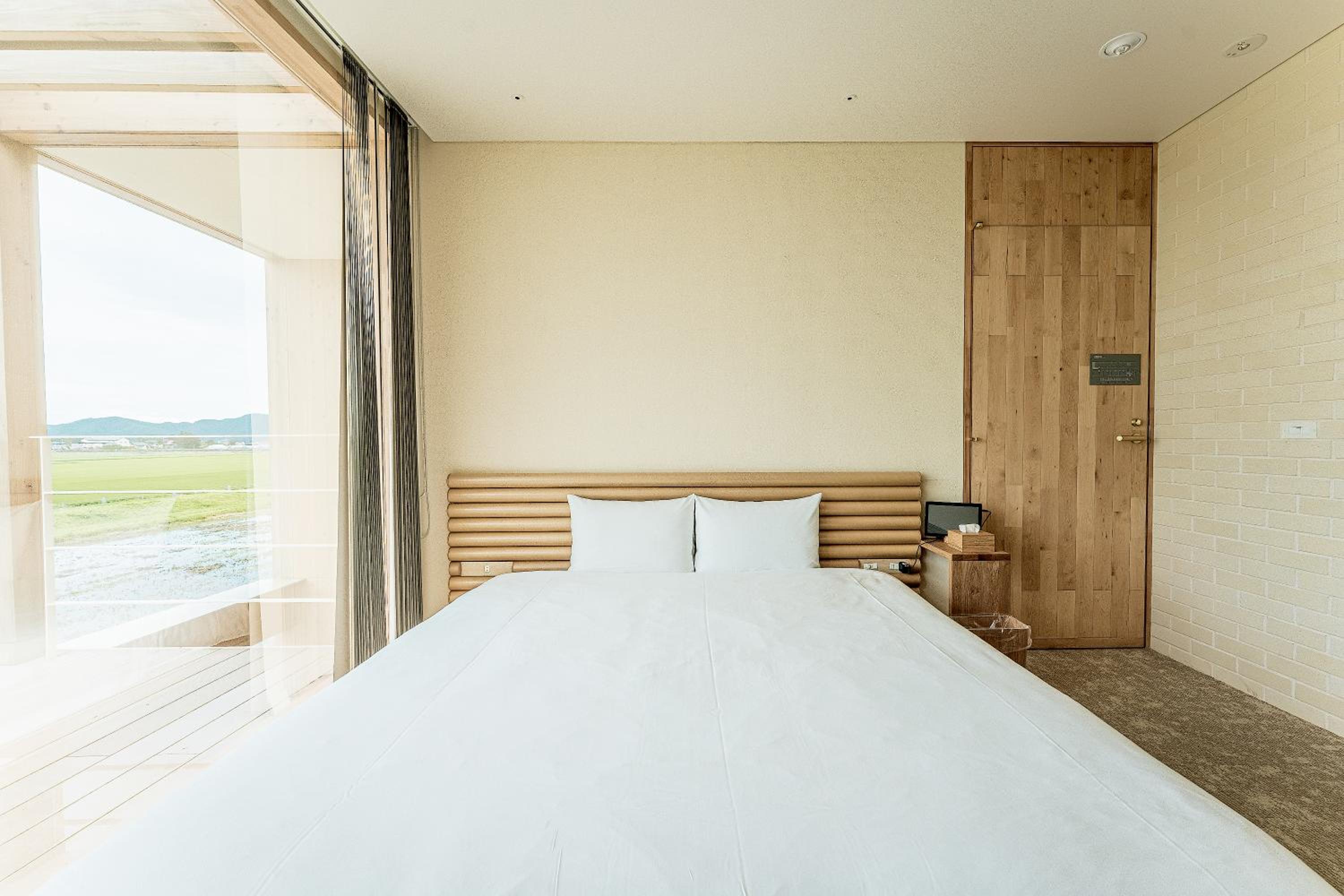 Double Room with Terrace with View - Photo 5