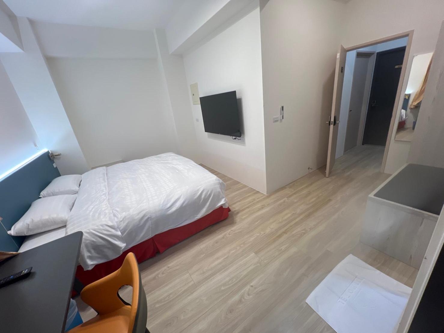Queen Suite