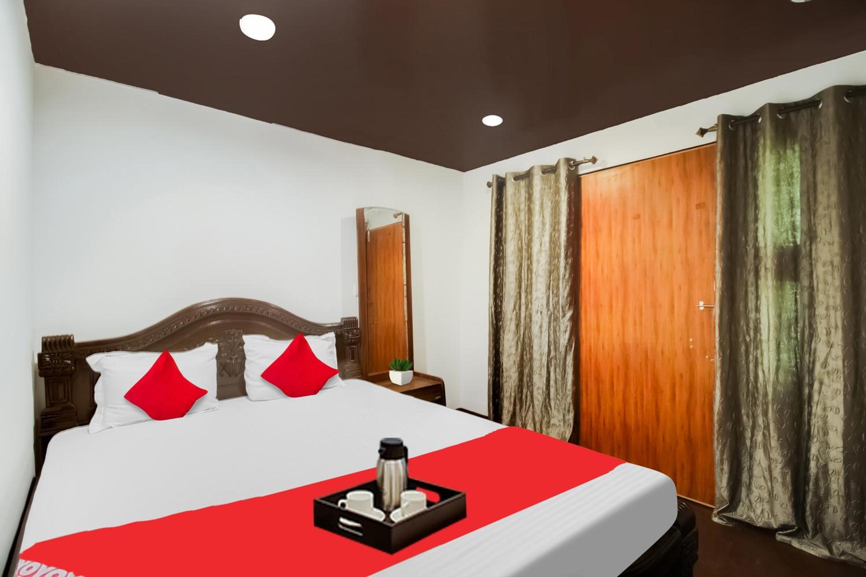 Classic Triple Room photo 2