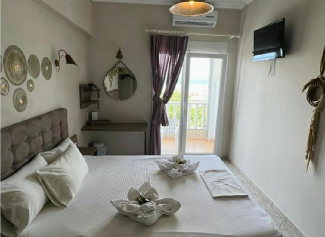 Double Room With Balcony And Sea View photo 1