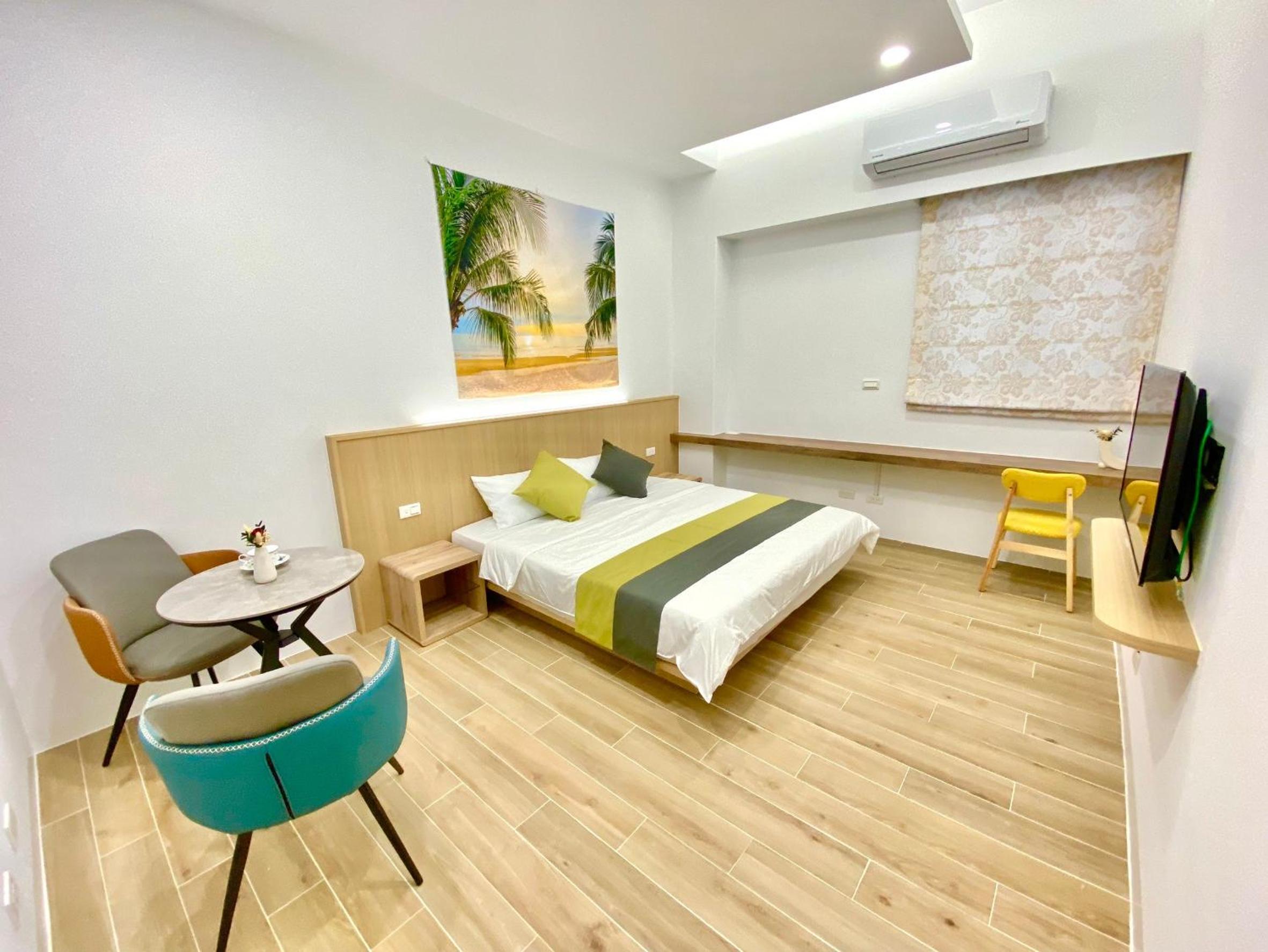 Double Room with Private External Bathroom