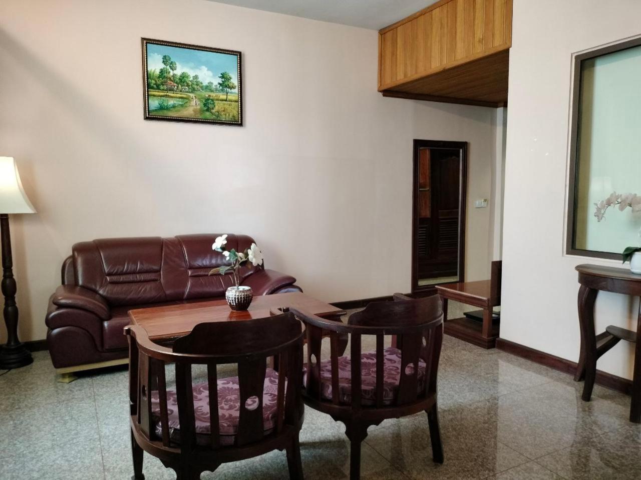 Deluxe Twin Room photo 2