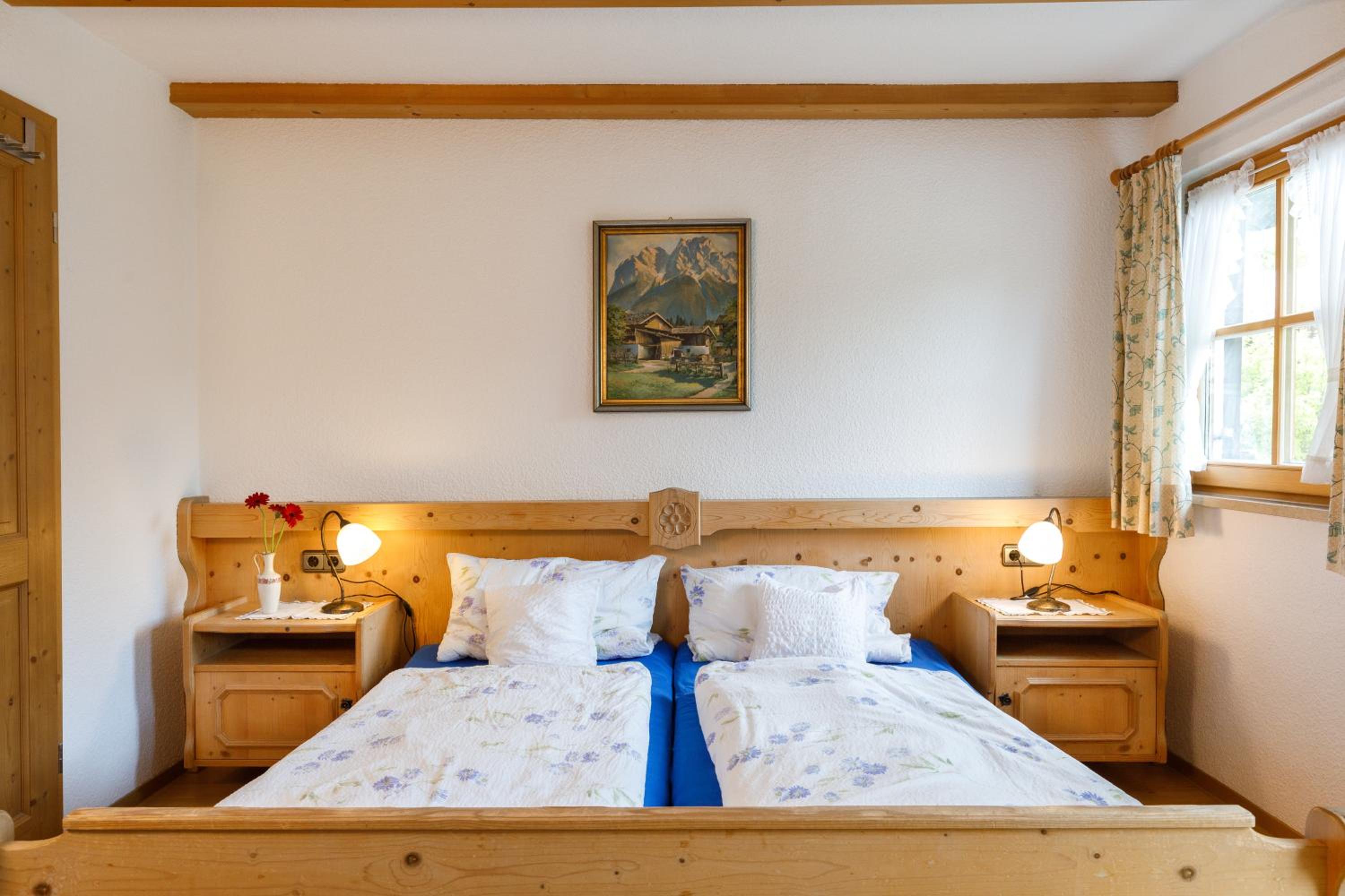 Single Room with Balcony photo 3