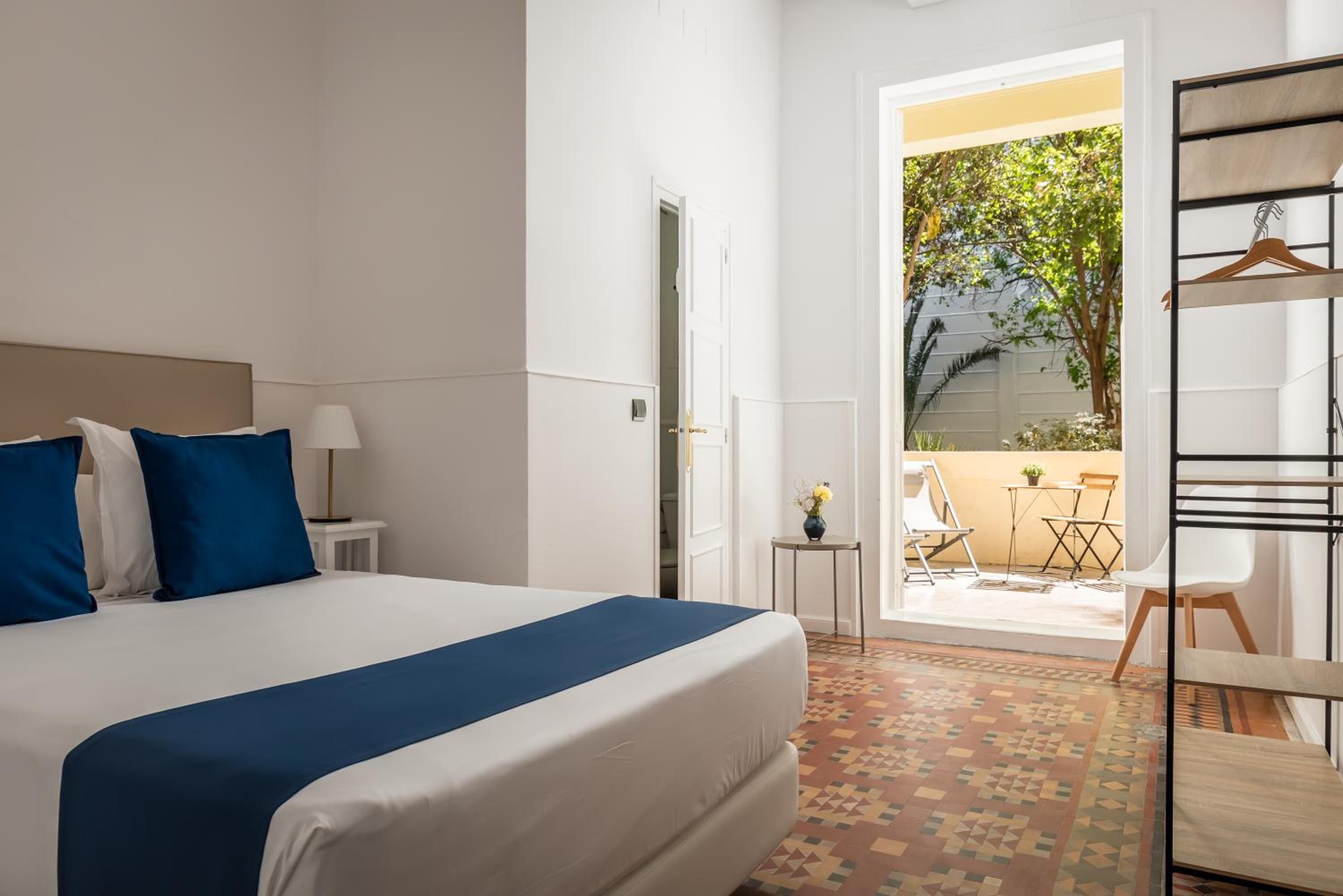 Double or Twin Room with Terrace photo 3