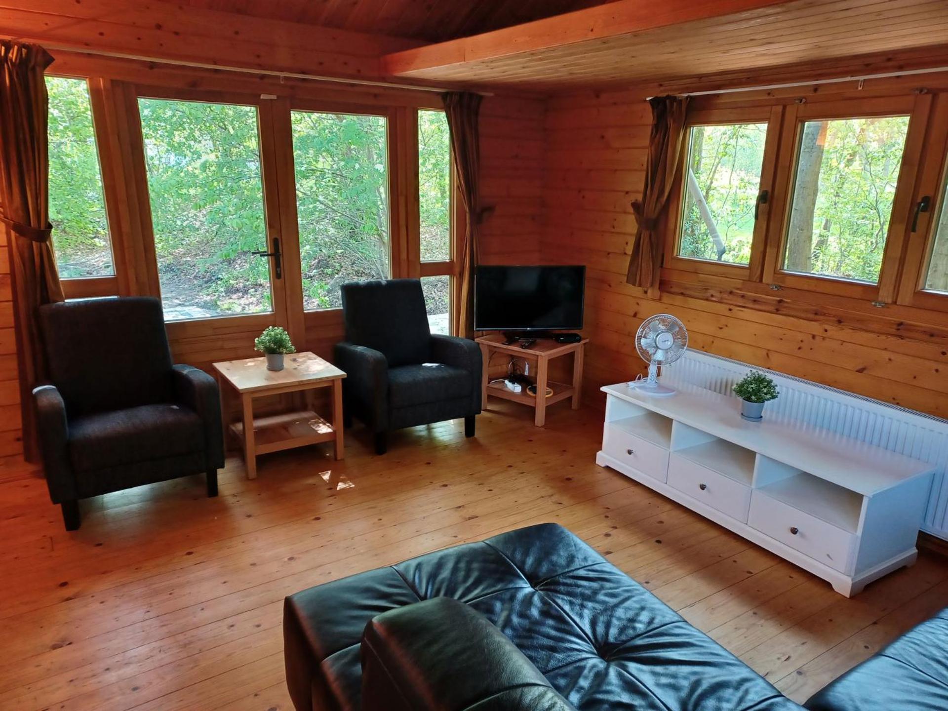 Two-Bedroom House photo 3