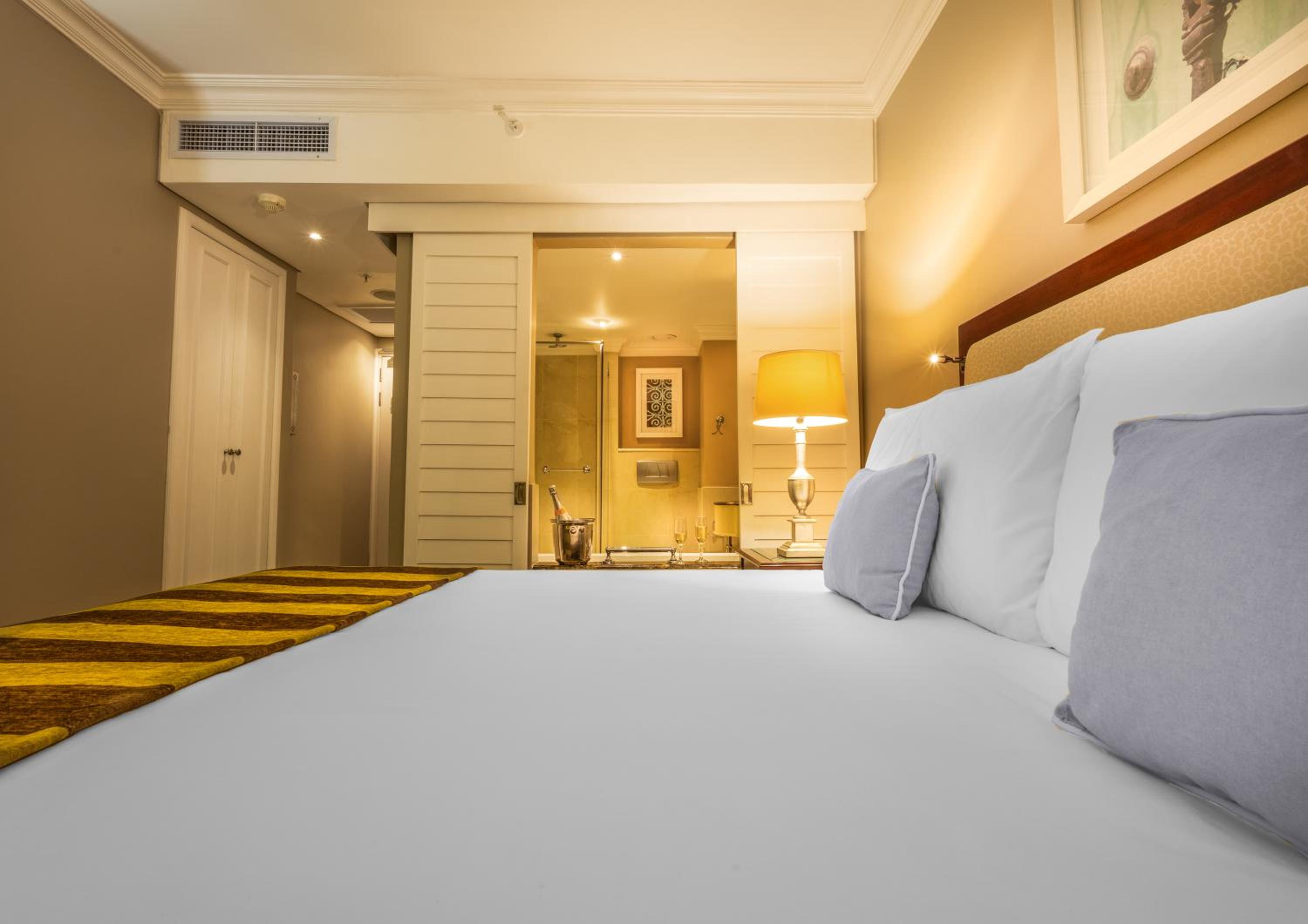 Superior King Room photo 3