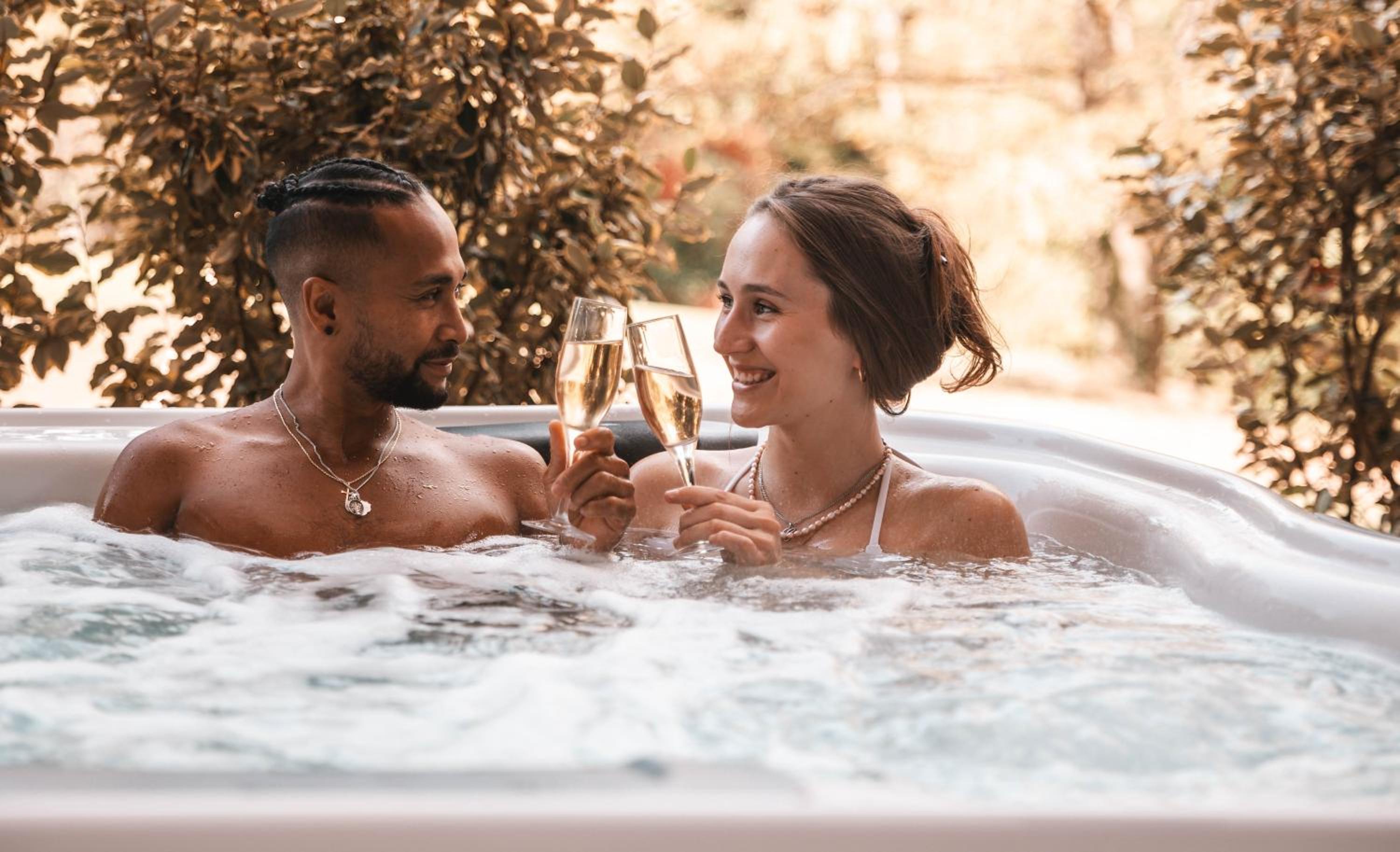Suite junior romantique avec jacuzzi privatif - Photo 3