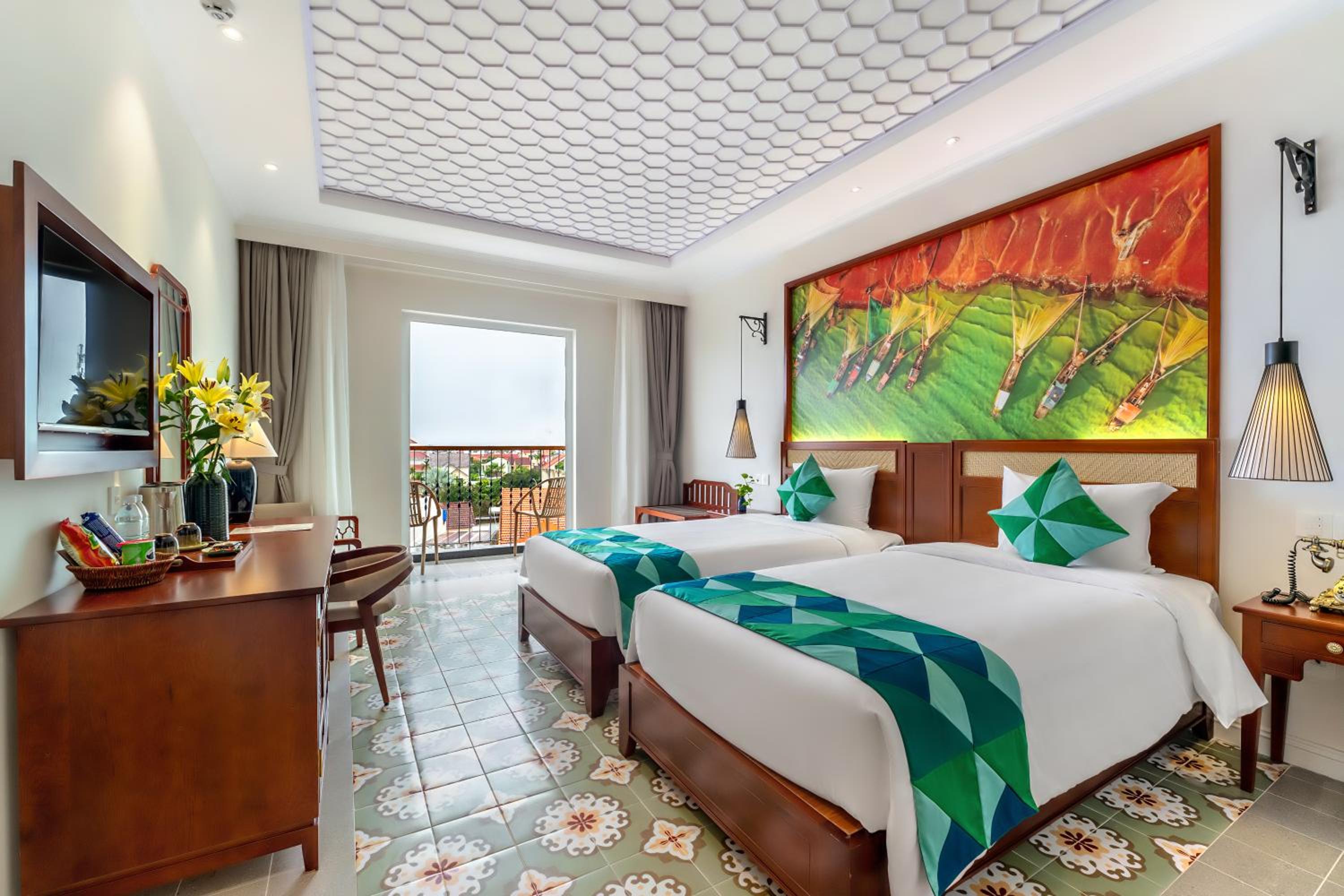 Deluxe Room with City View and Balcony