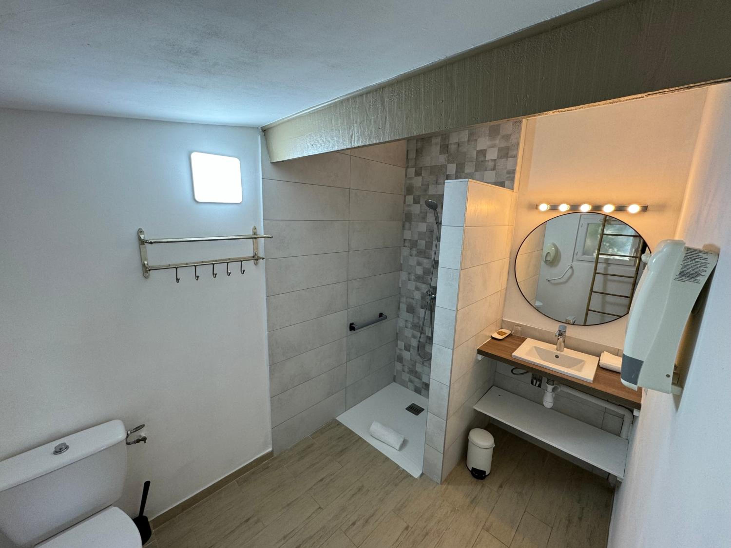 Privilege Double Room - Disable access photo 3