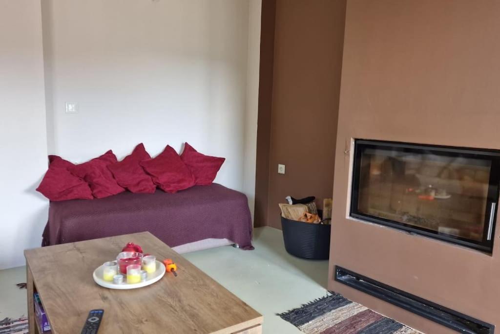 Three-Bedroom House photo 1