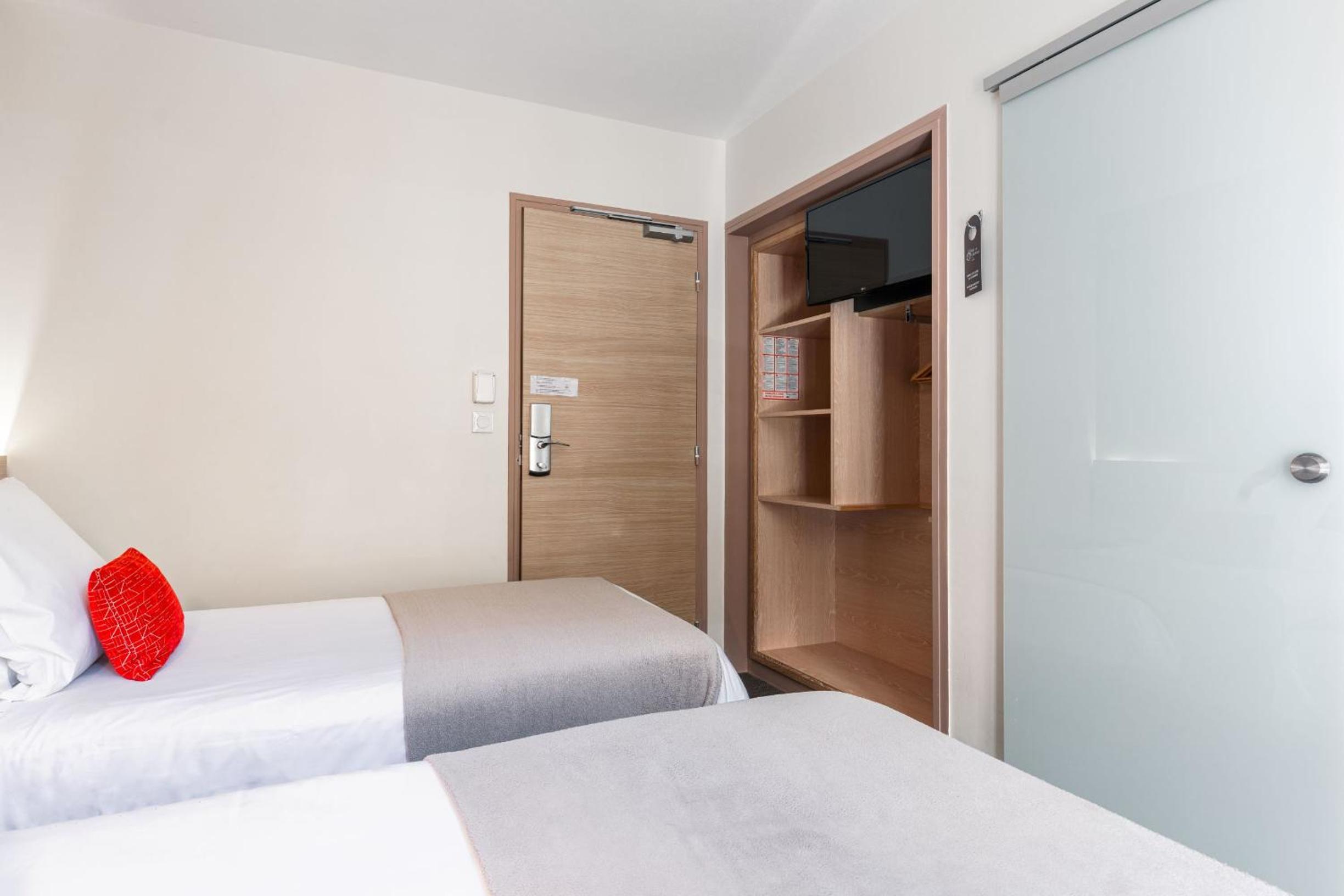 Superior Twin Room with Terrace - Photo 3