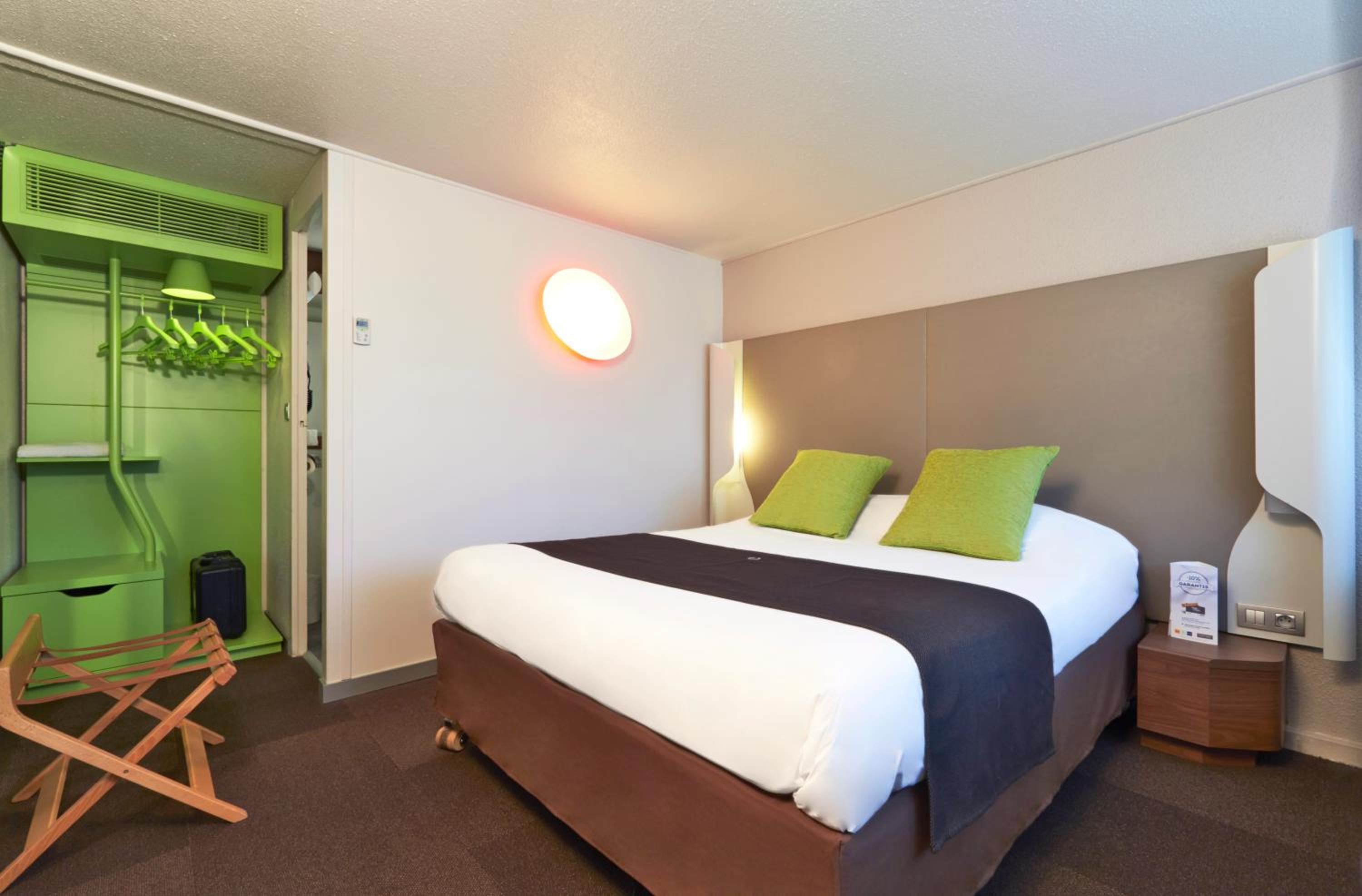 Standard Double Room - Photo 5