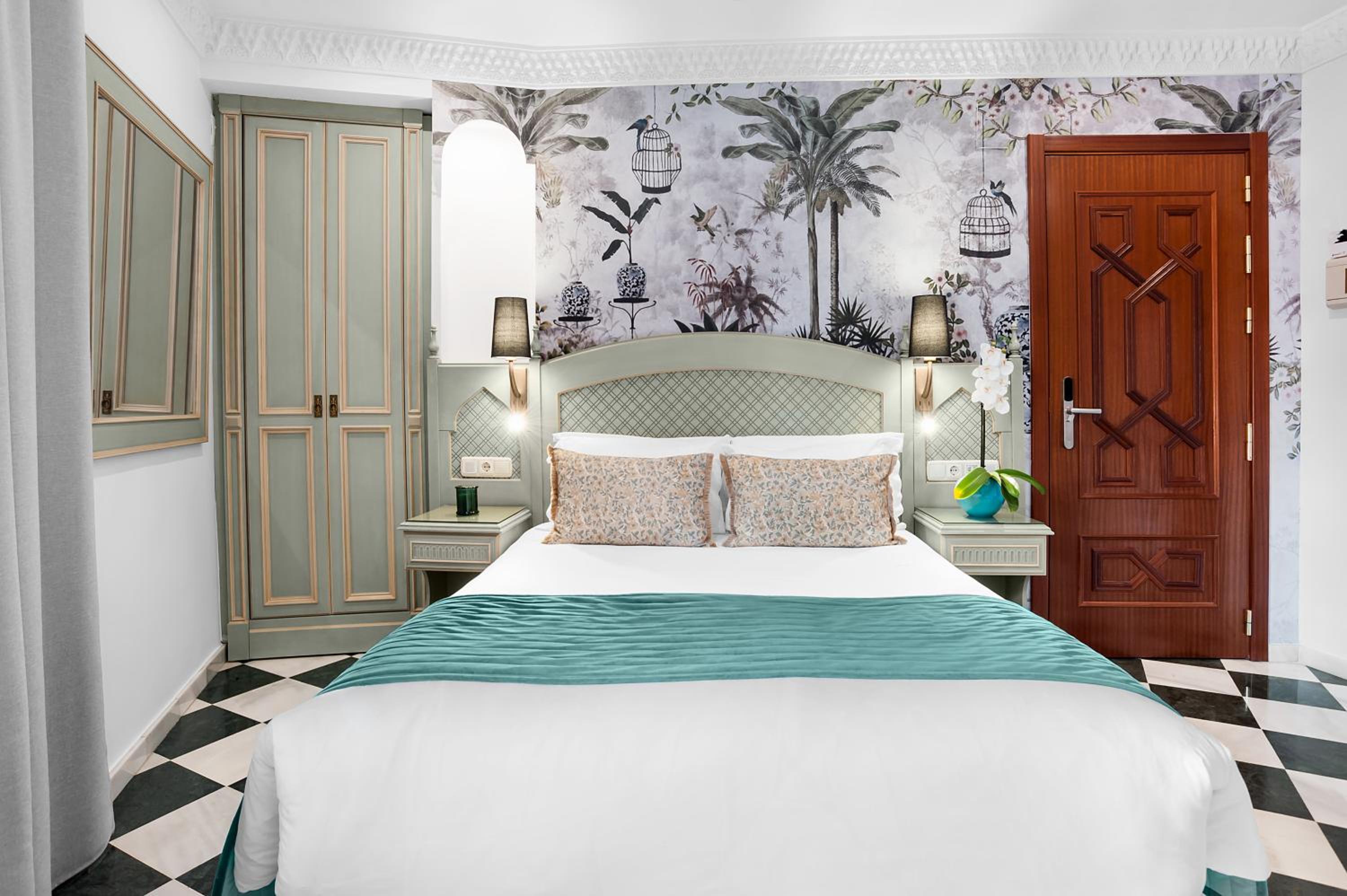 Standard Double Room - Photo 1