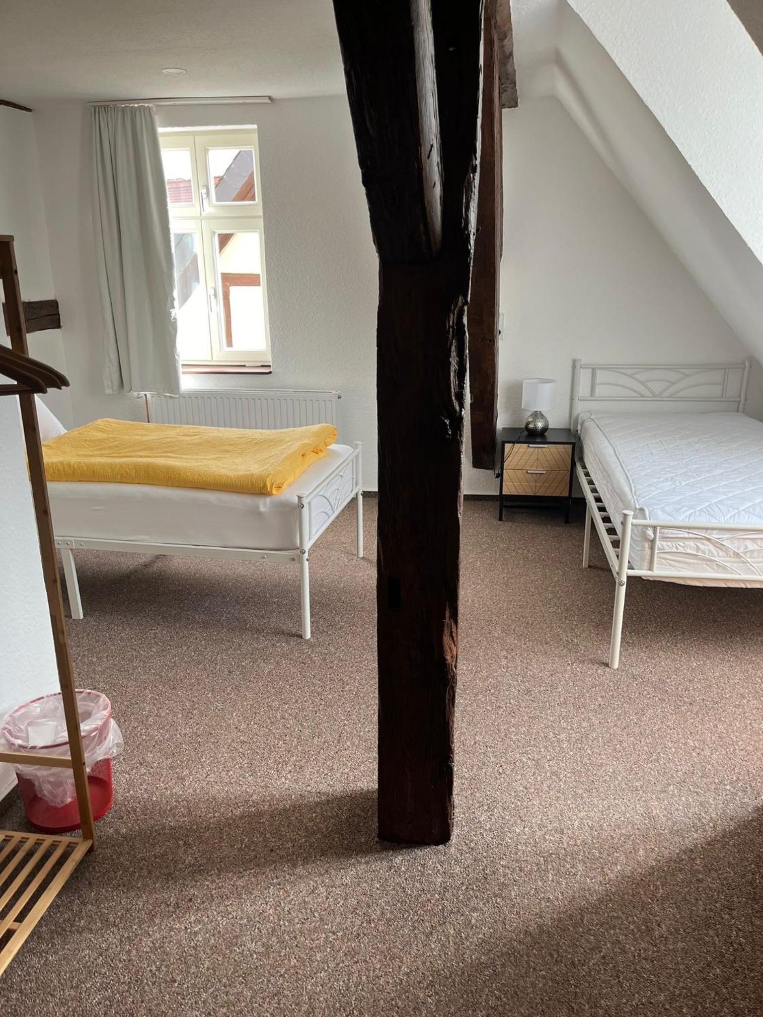 Budget Twin Room - Photo 1