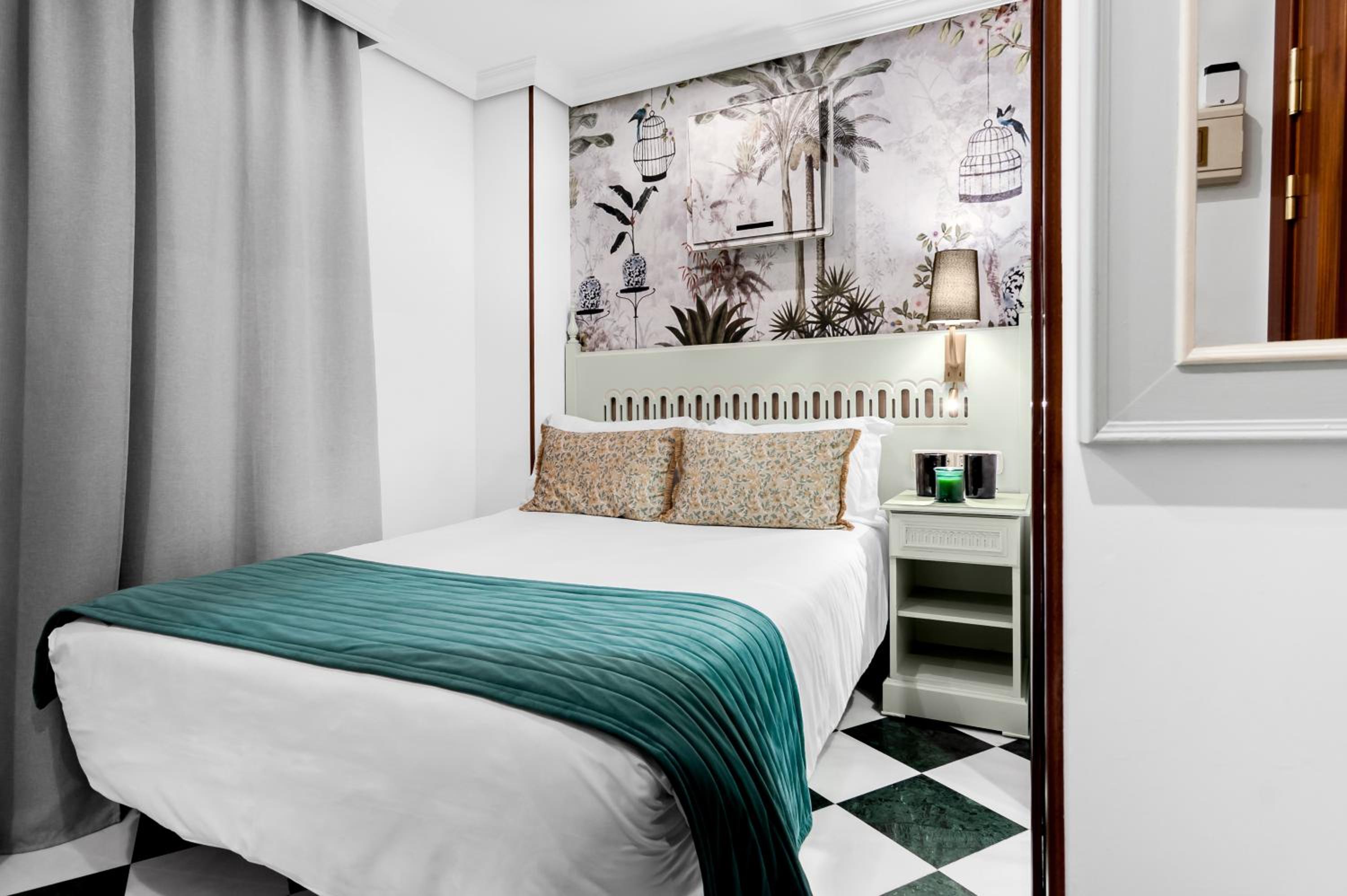 Economy Double Room - Photo 1