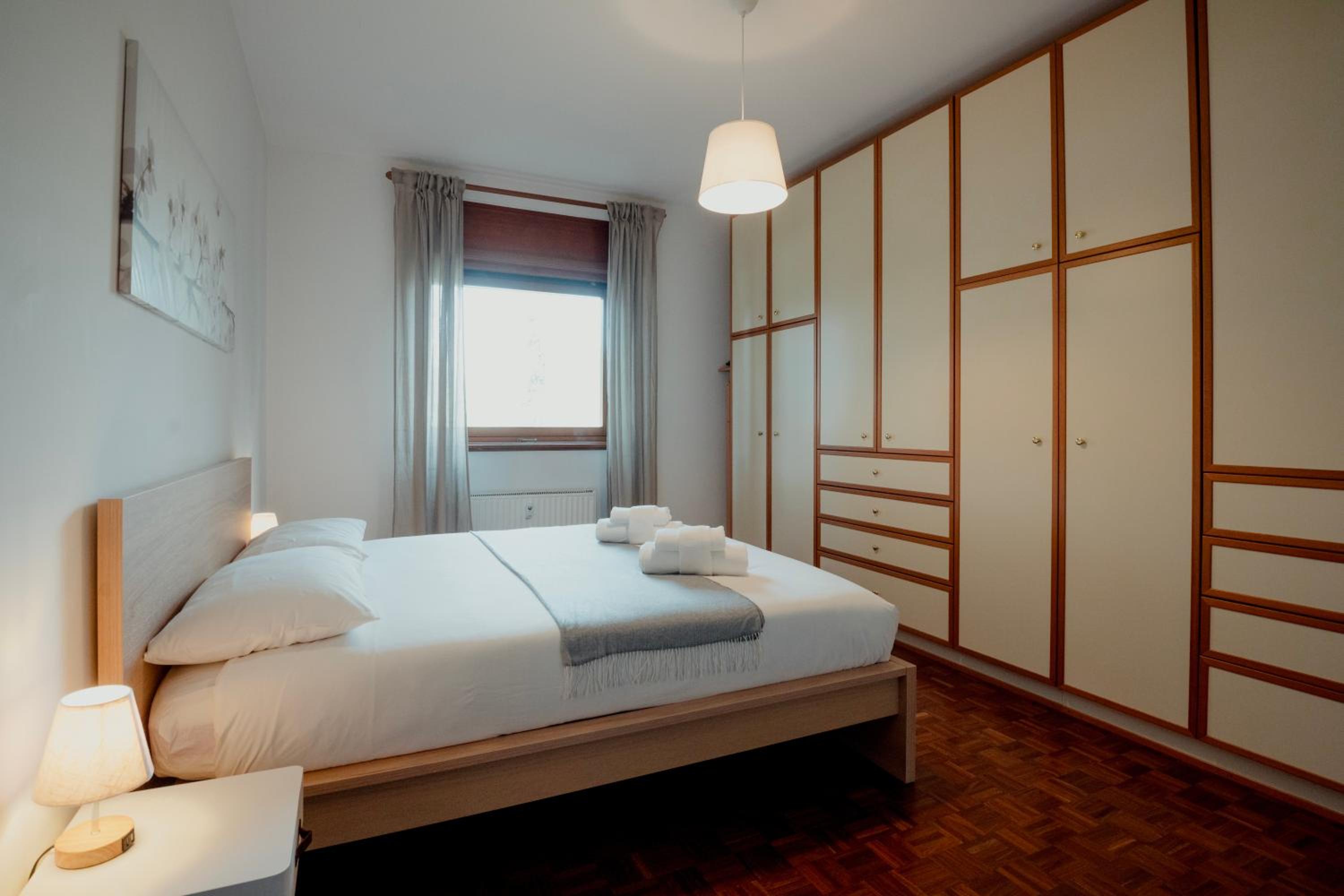 Three-Bedroom Apartment photo 1