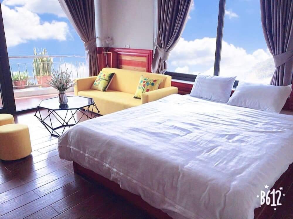 Deluxe Single Room with Balcony photo 1