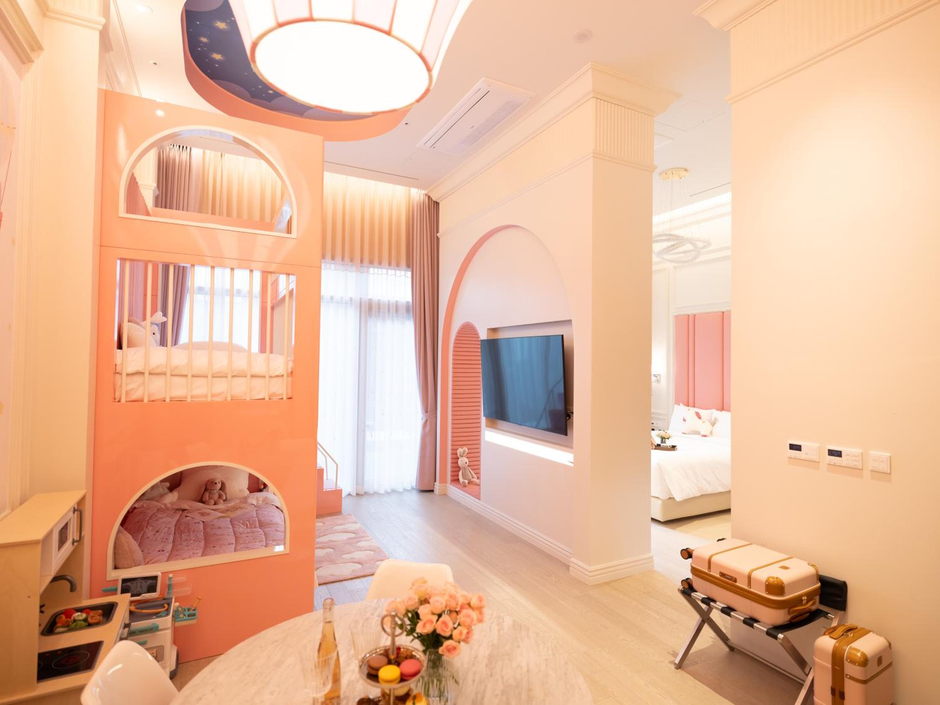 Kids Suite - Photo 2
