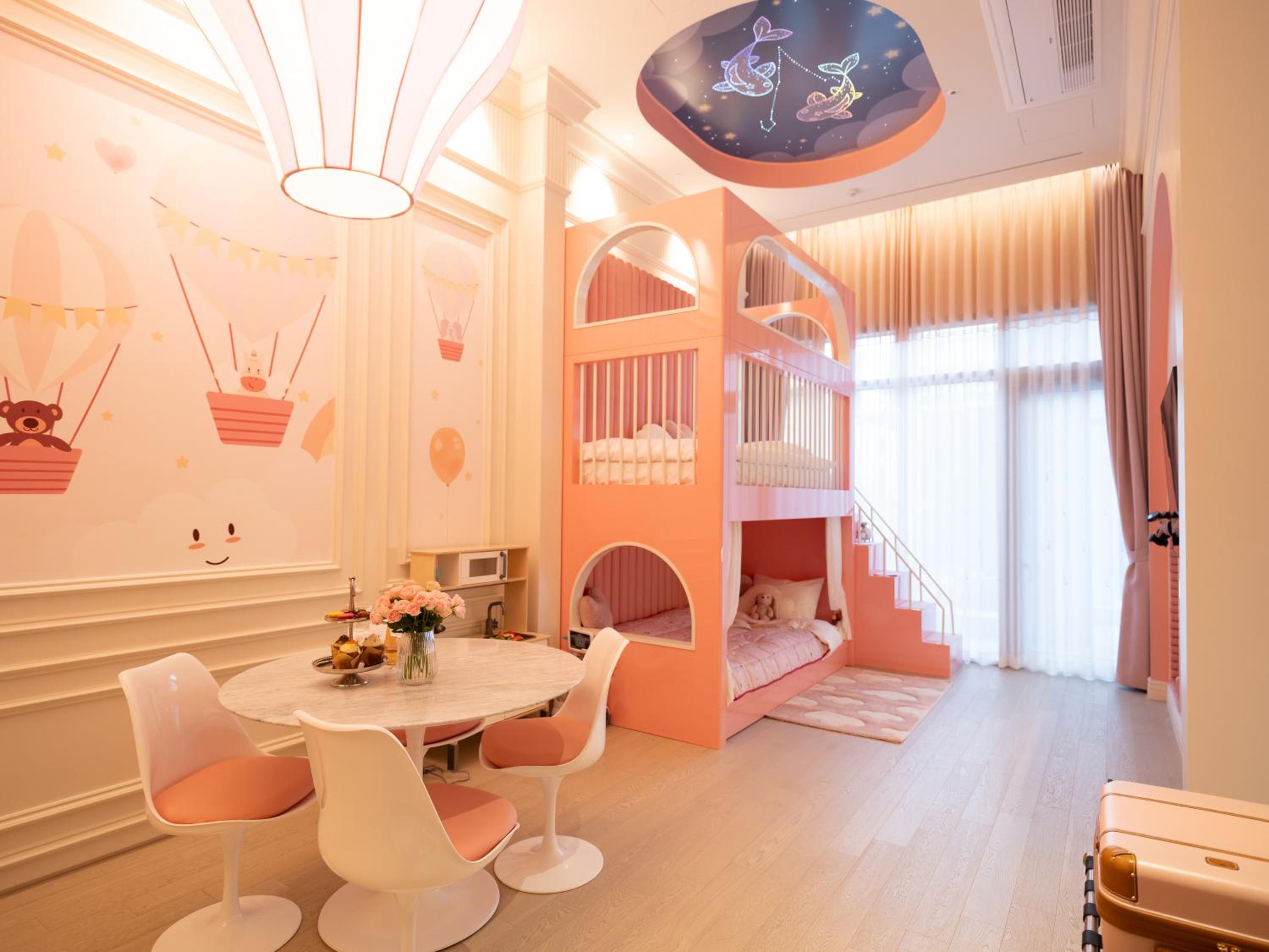 Kids Suite - Photo 1