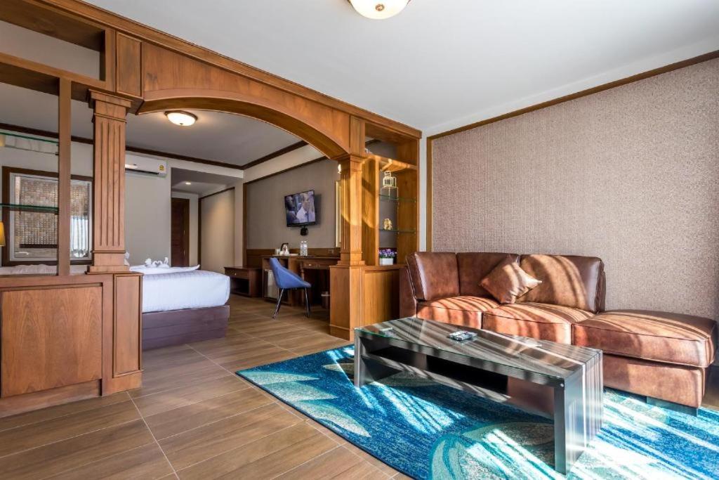 Family Suite - Photo 8